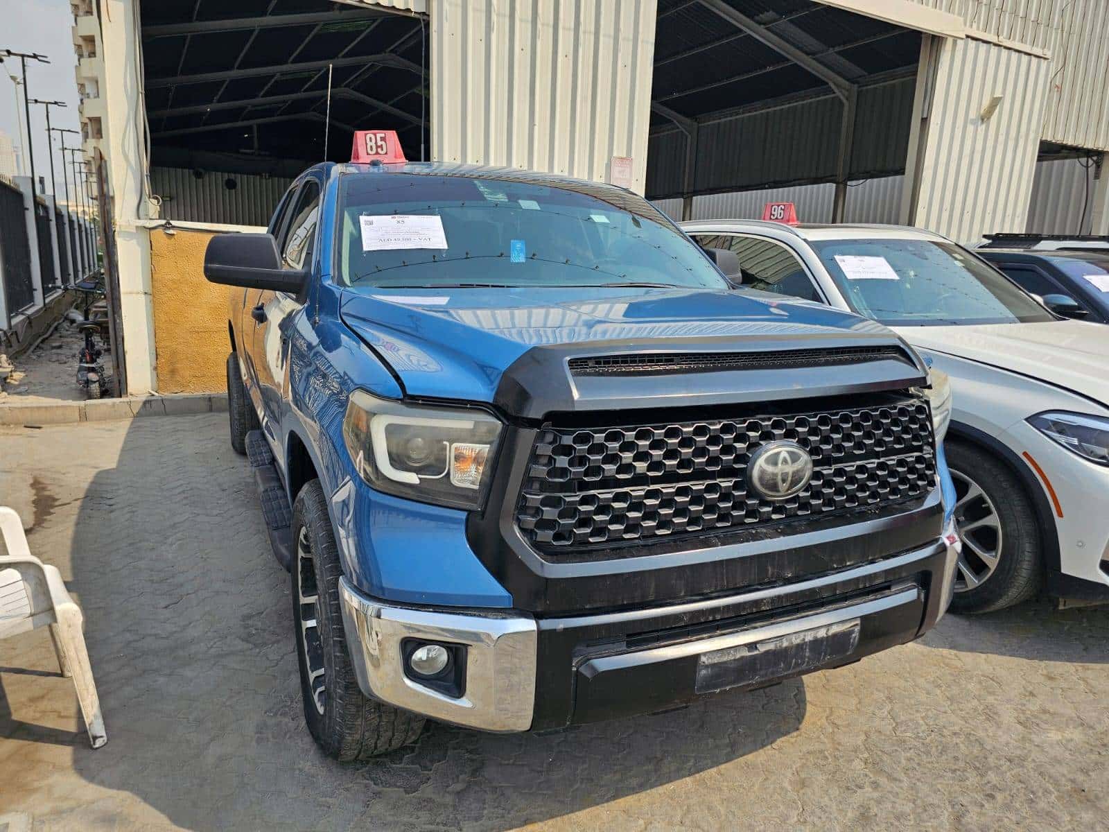 TOYOTA TUNDRA 2019 thumbnail 2