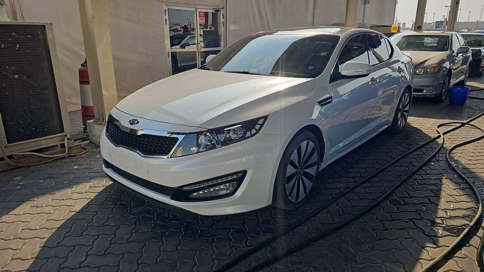 Kia K5 2012 thumbnail 2