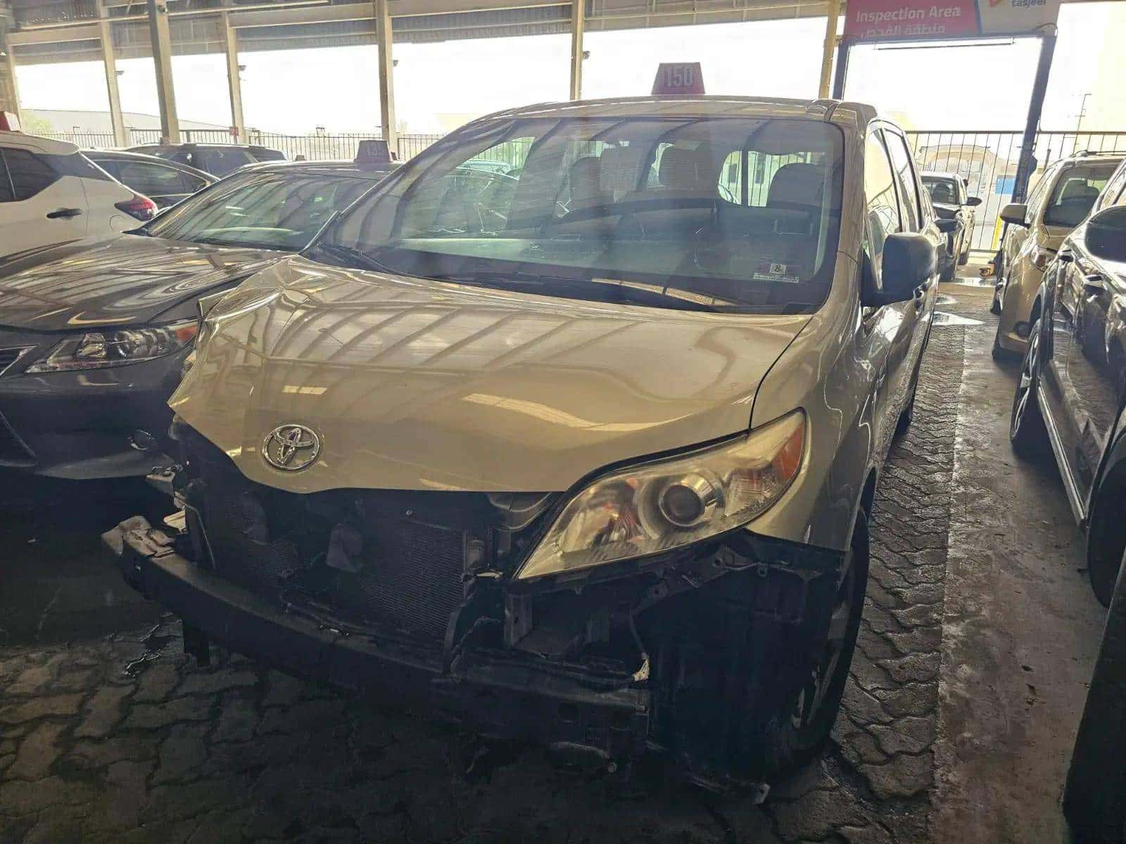 Toyota Sienna 2016 thumbnail 3