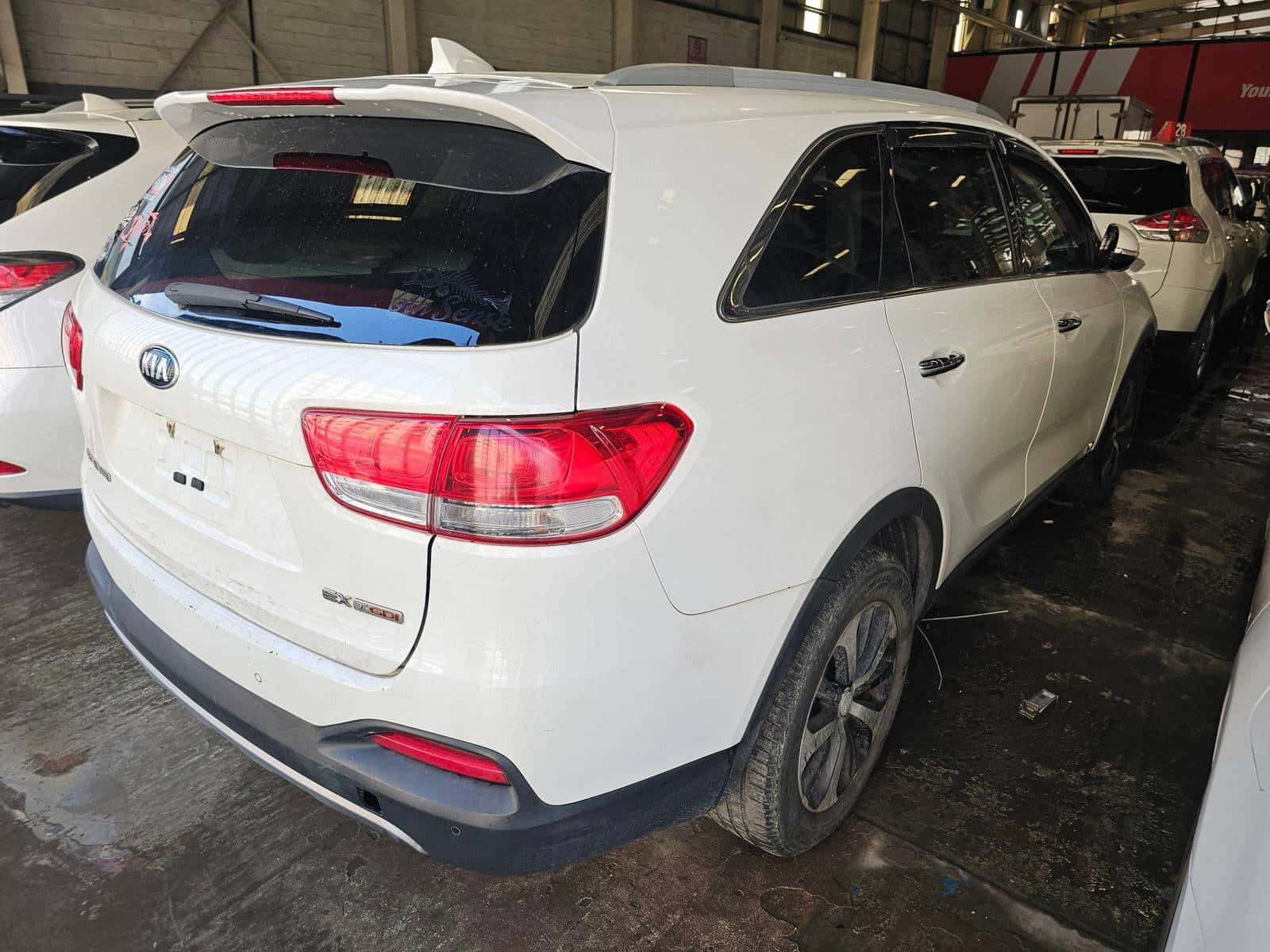 Kia Sorento 2016 thumbnail 3