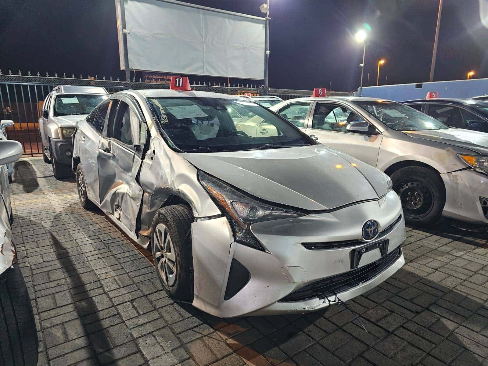 TOYOTA PRIUS 2017 thumbnail 3