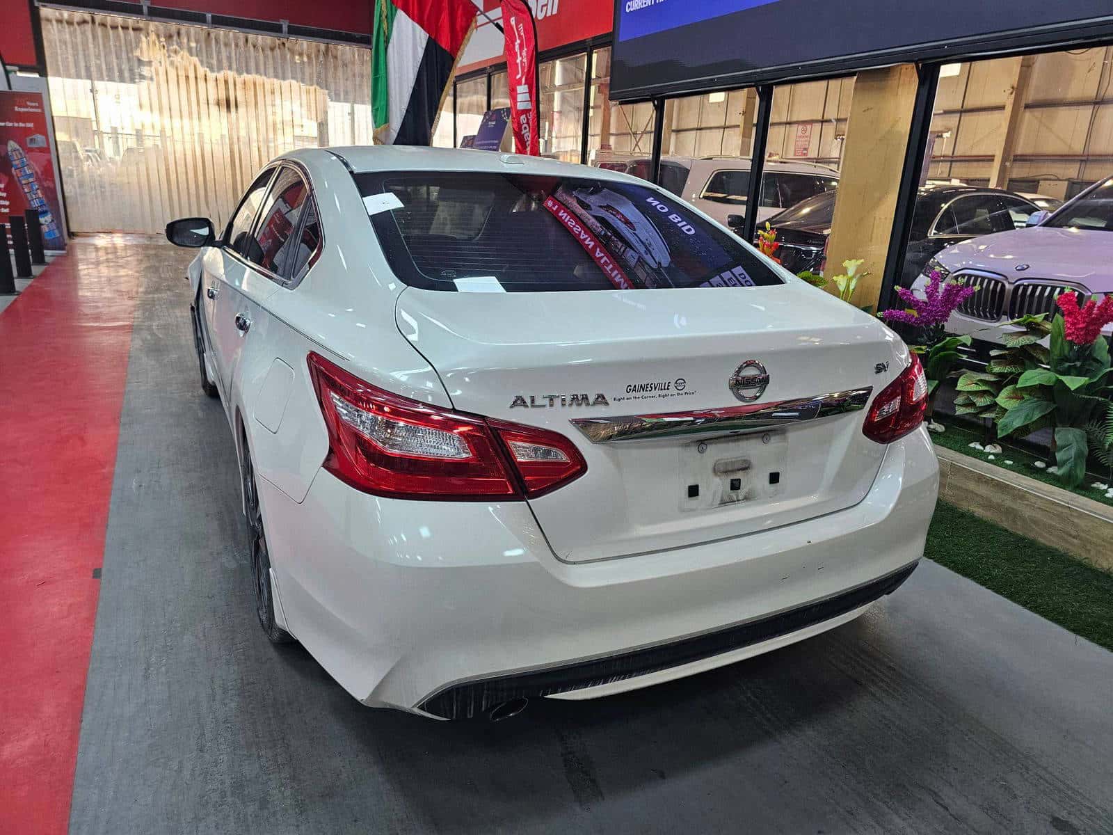 NISSAN ALTIMA - Exterior