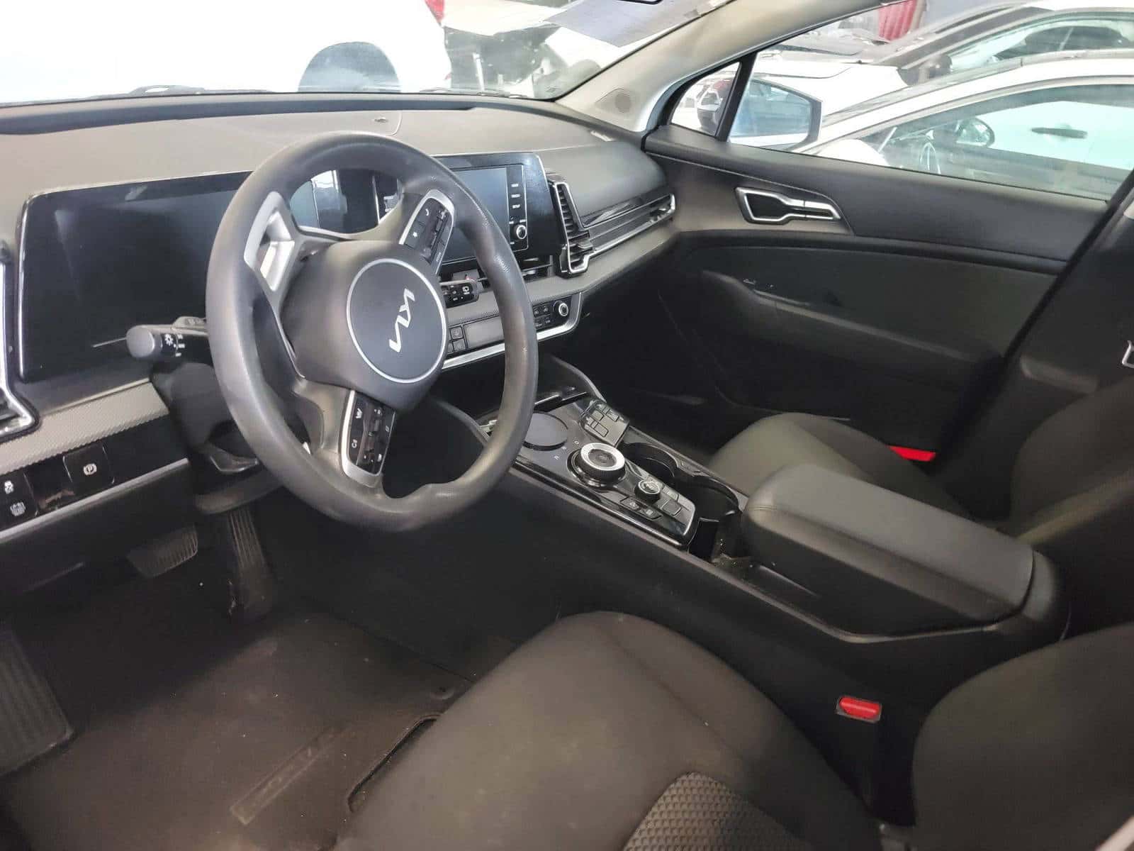 KIA SPORTAGE 2023 thumbnail 7