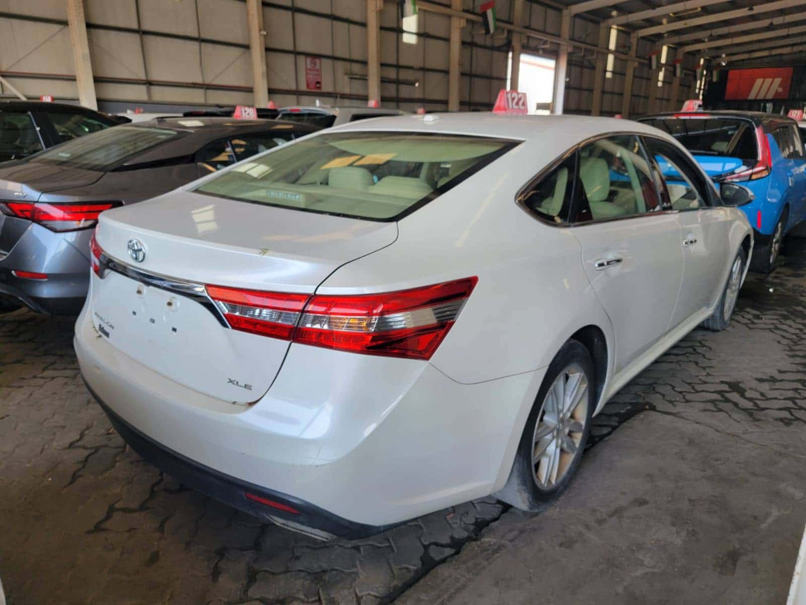 TOYOTA AVALON 2014 thumbnail 1