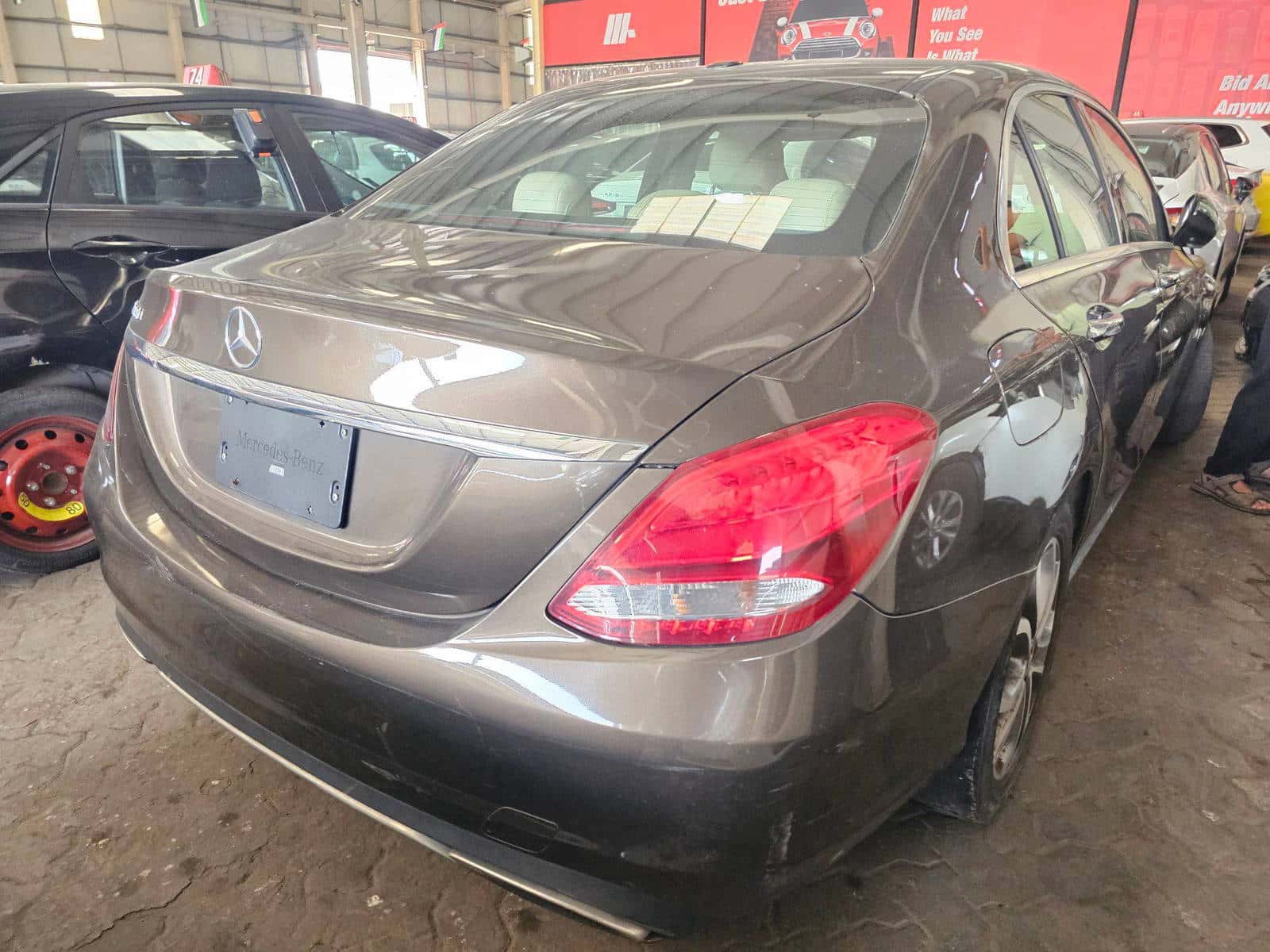 MERCEDES BENZ C300 - Exterior