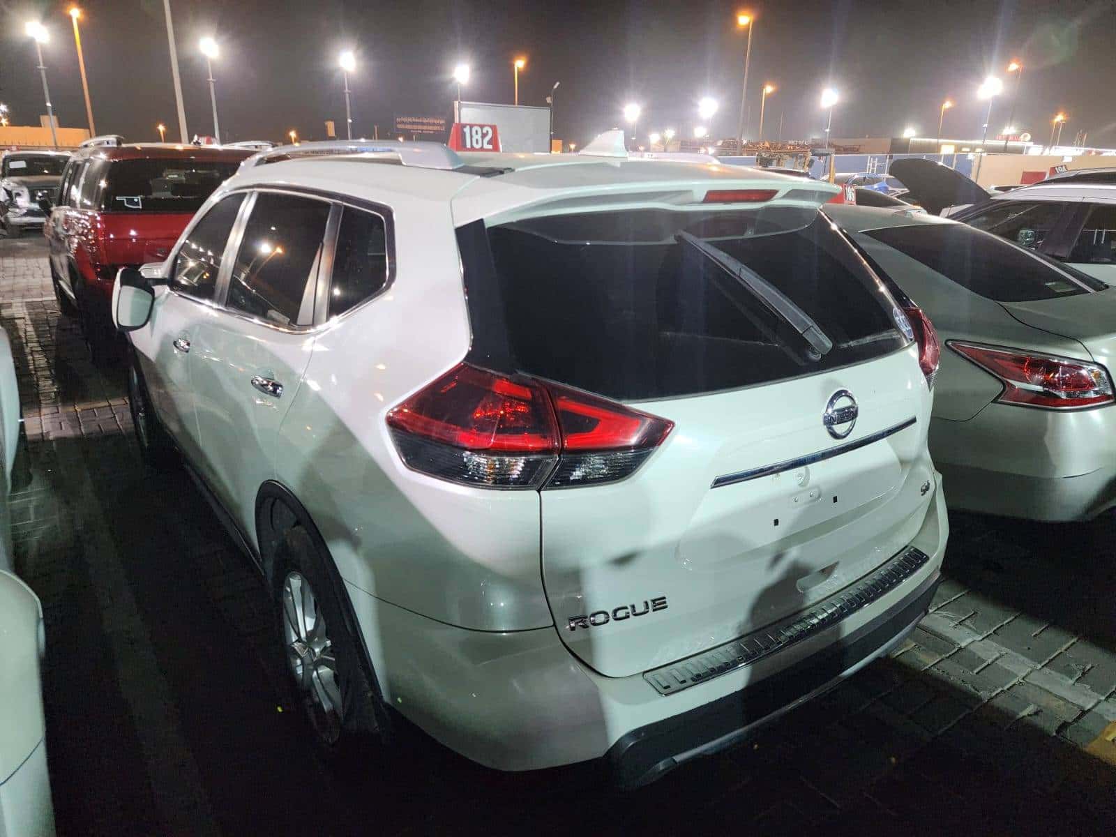 NISSAN ROGUE 2018 thumbnail 4