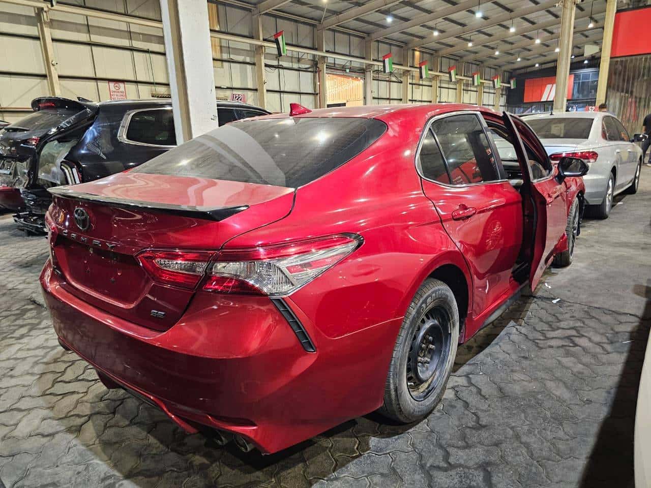 TOYOTA CAMRY 2019 thumbnail 4
