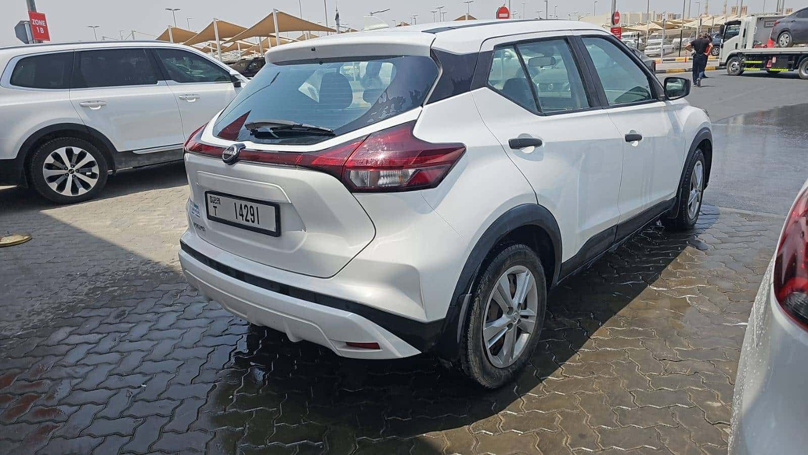 Nissan Kicks 2022 thumbnail 3