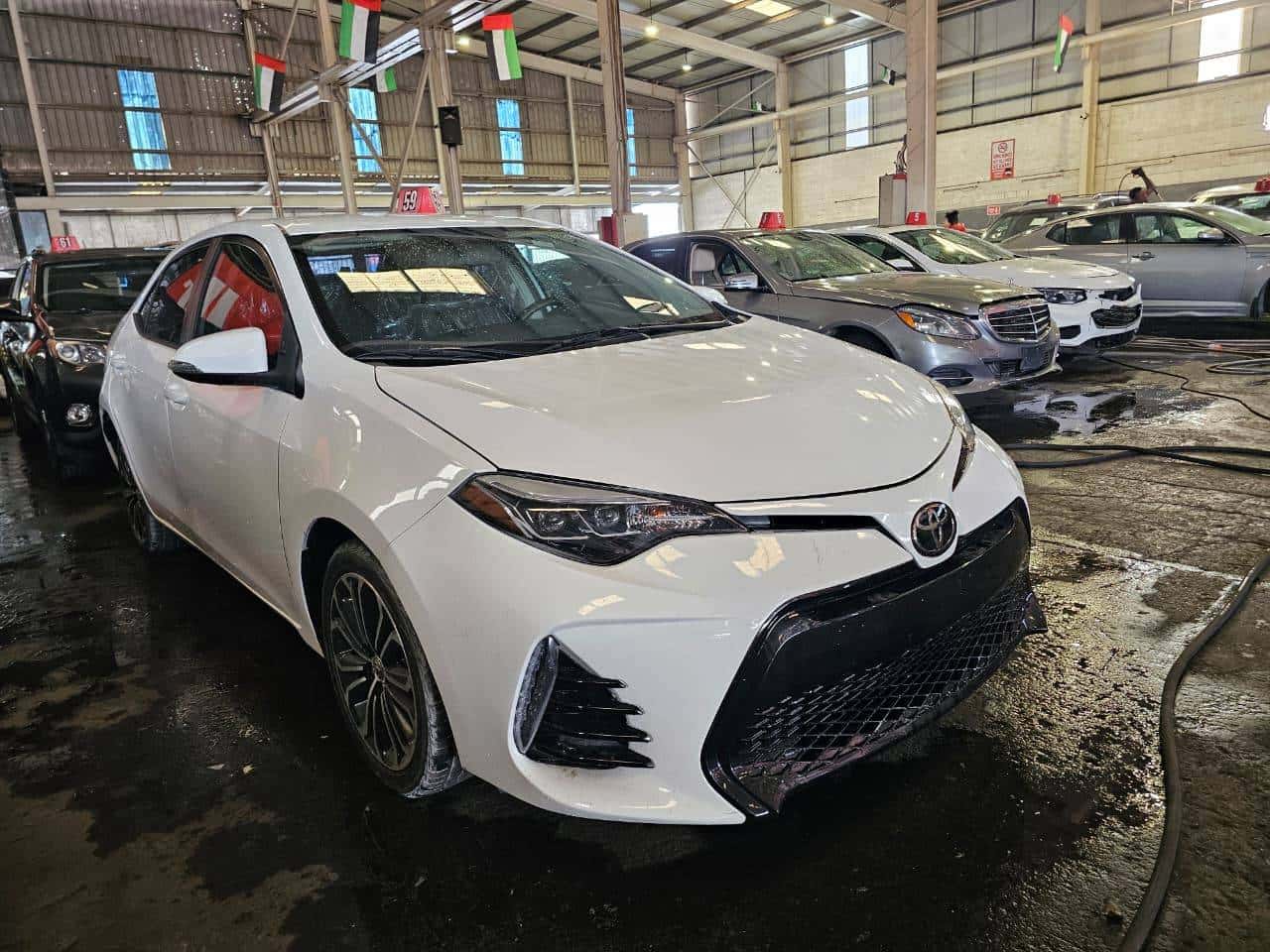 Toyota Corolla 2015 thumbnail 1