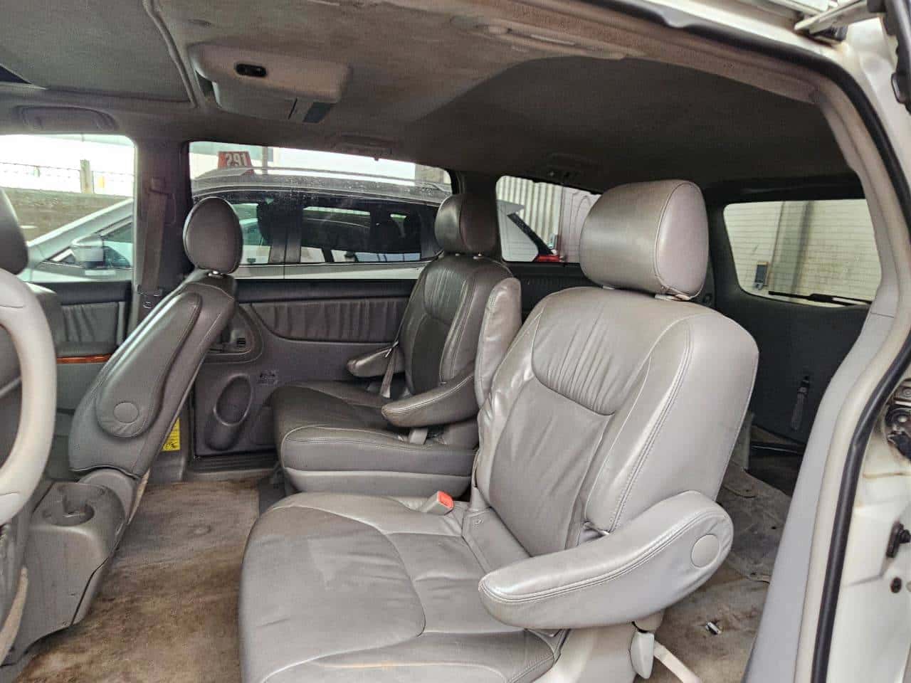 Toyota Sienna 2008 thumbnail 6