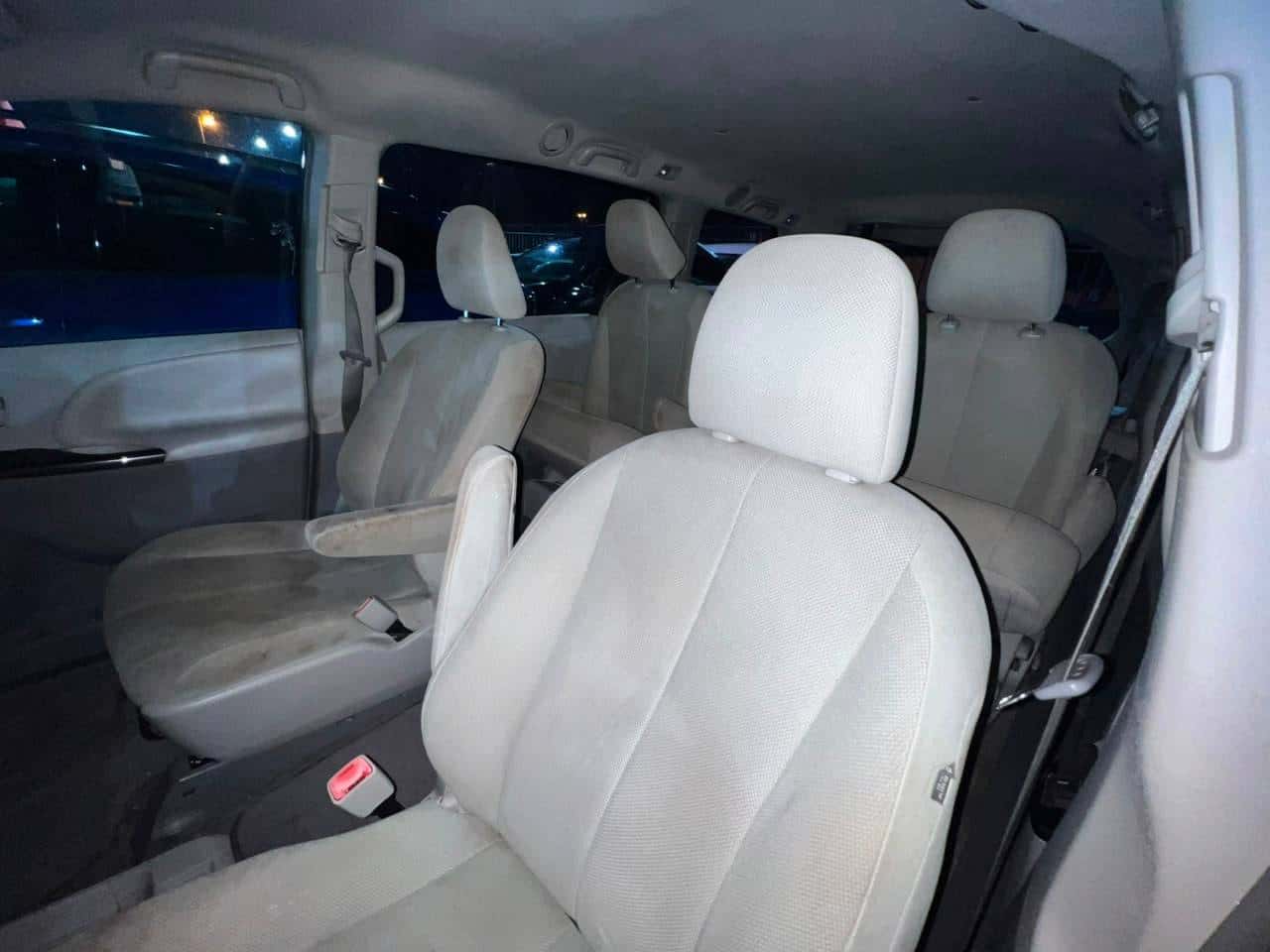 TOYOTA SIENNA 2014 thumbnail 5