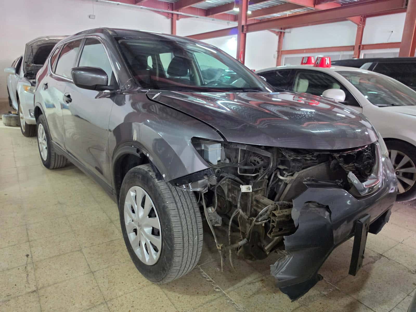 Nissan Rogue 2016 thumbnail 2