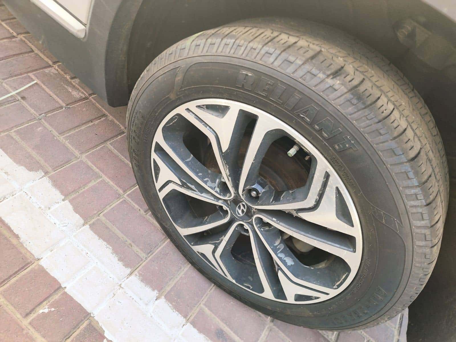 HYUNDAI SANTA FE 2019 thumbnail 6