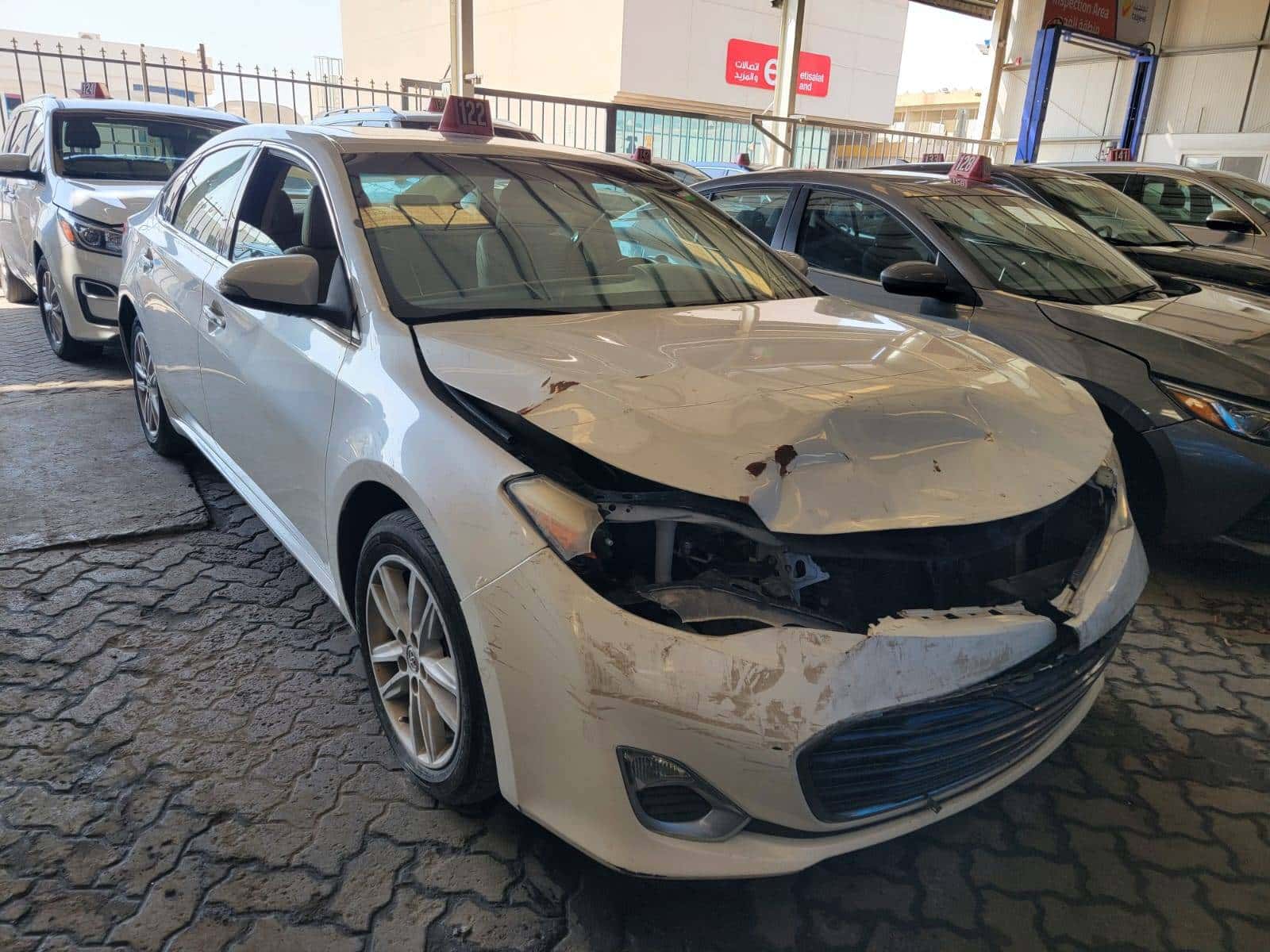 TOYOTA AVALON 2014 thumbnail 3