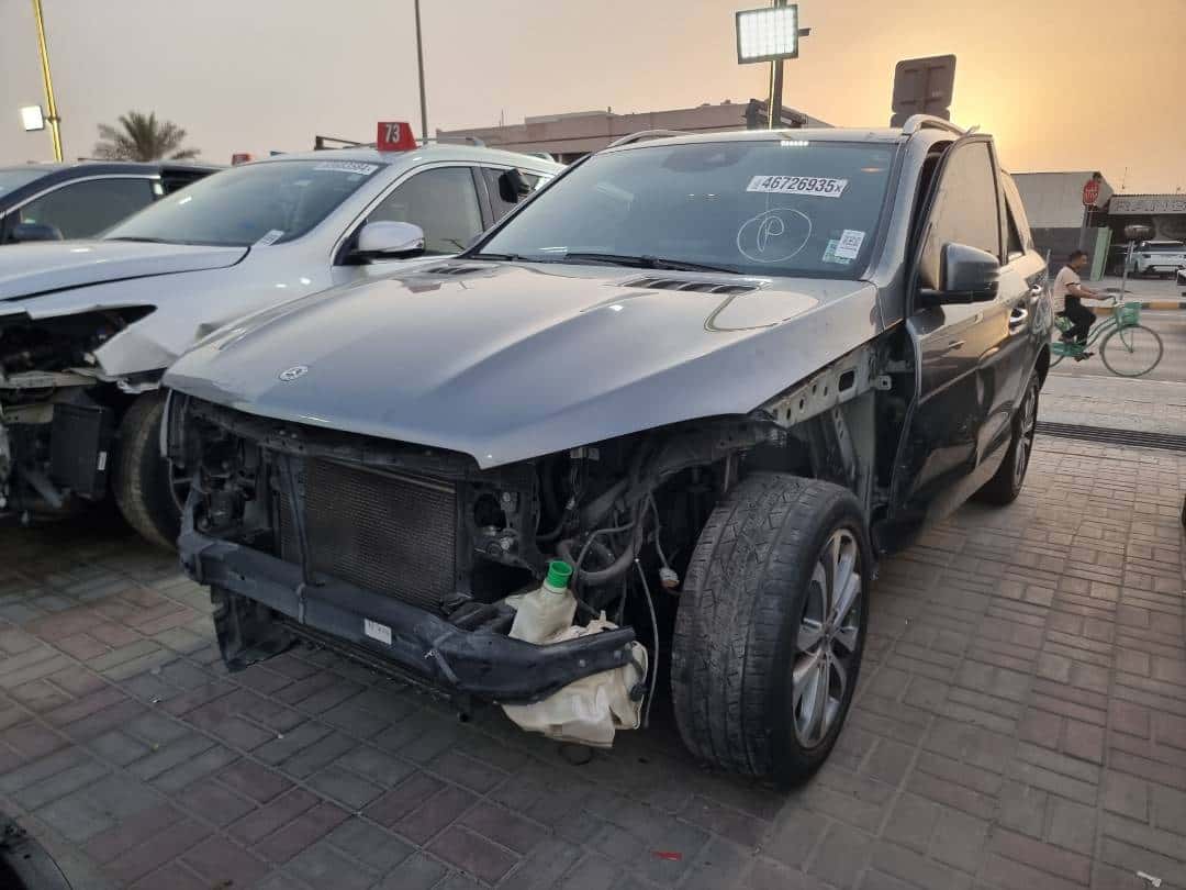 MERCEDES BENZ GLE 350 - Exterior