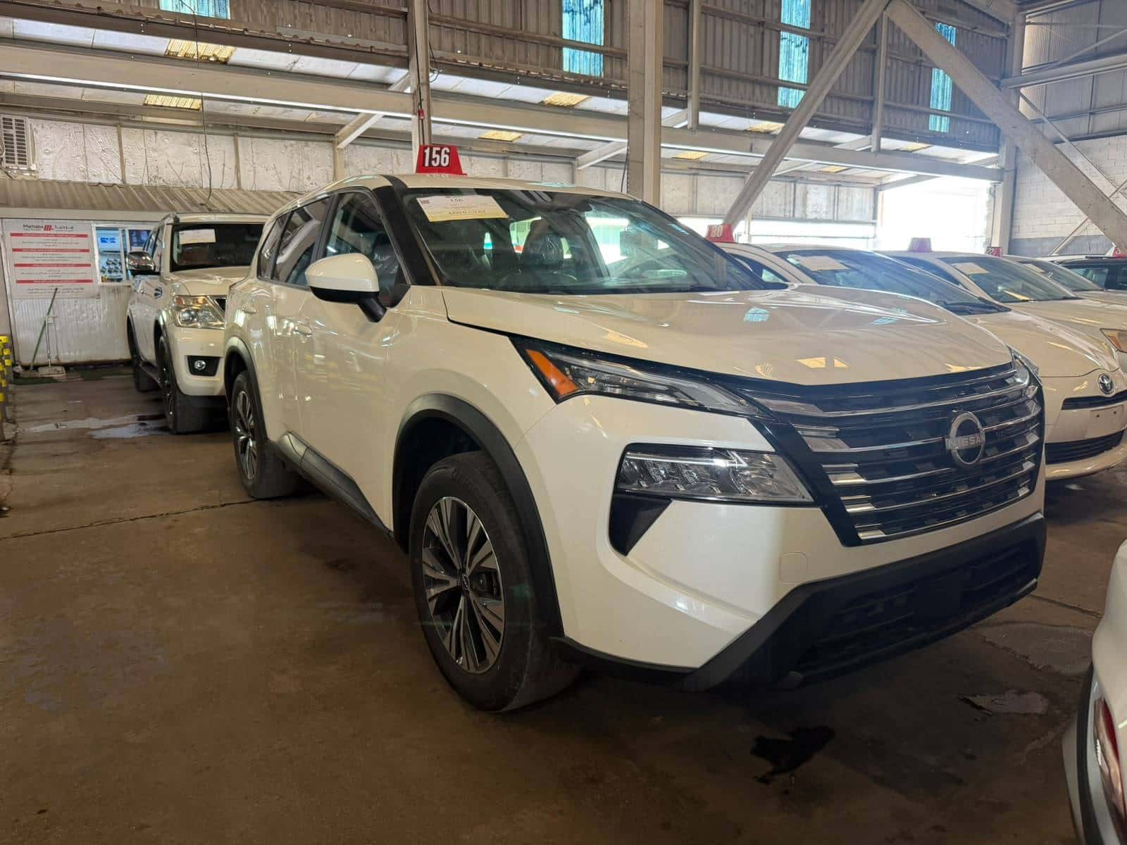 Nissan Rogue 2023 thumbnail 5