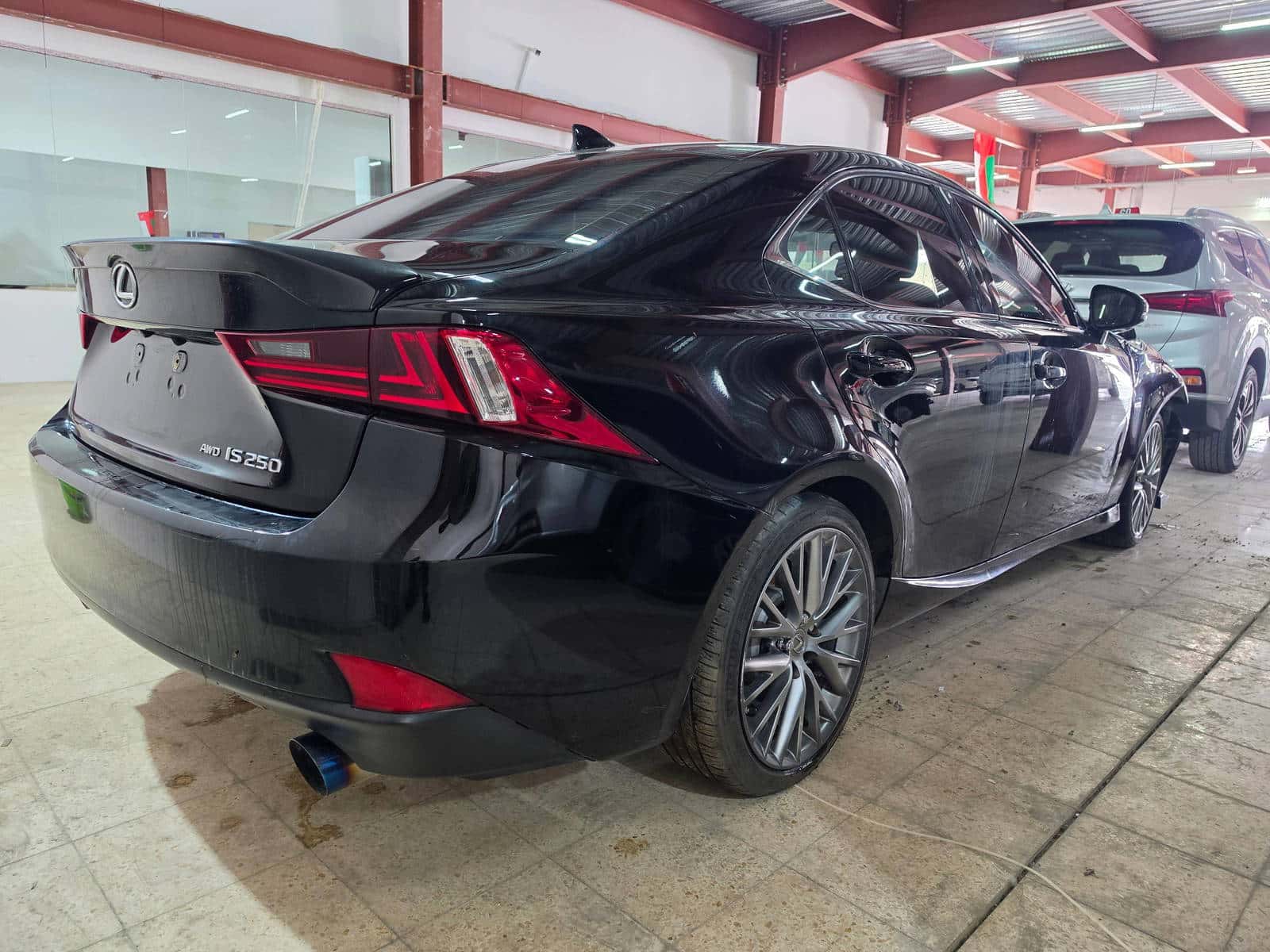 Lexus IS 250 2015 thumbnail 4