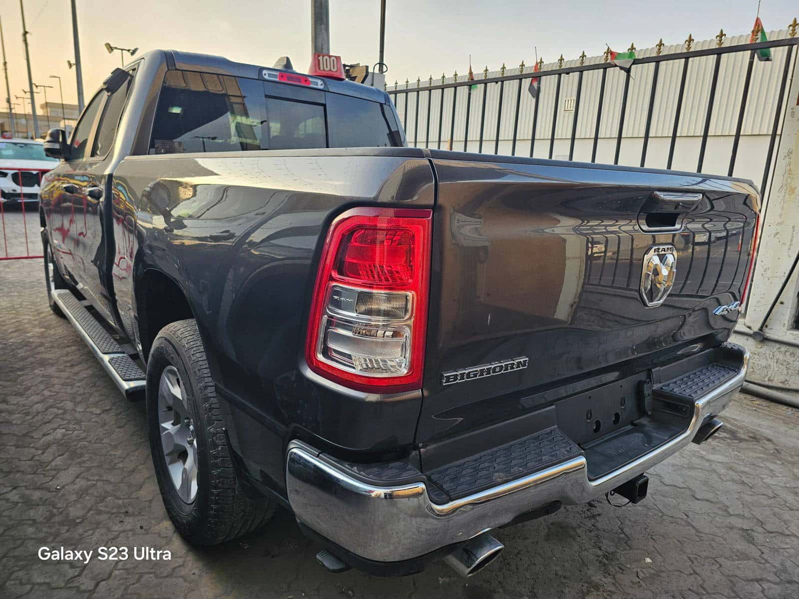 DODGE RAM 1500 - Exterior
