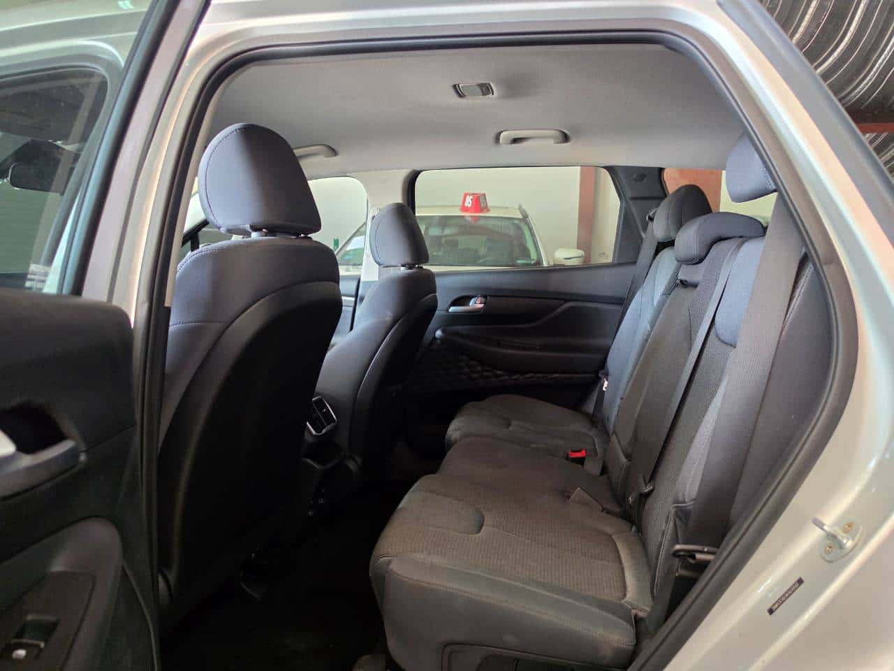 Hyundai Santa Fe 2019 thumbnail 7