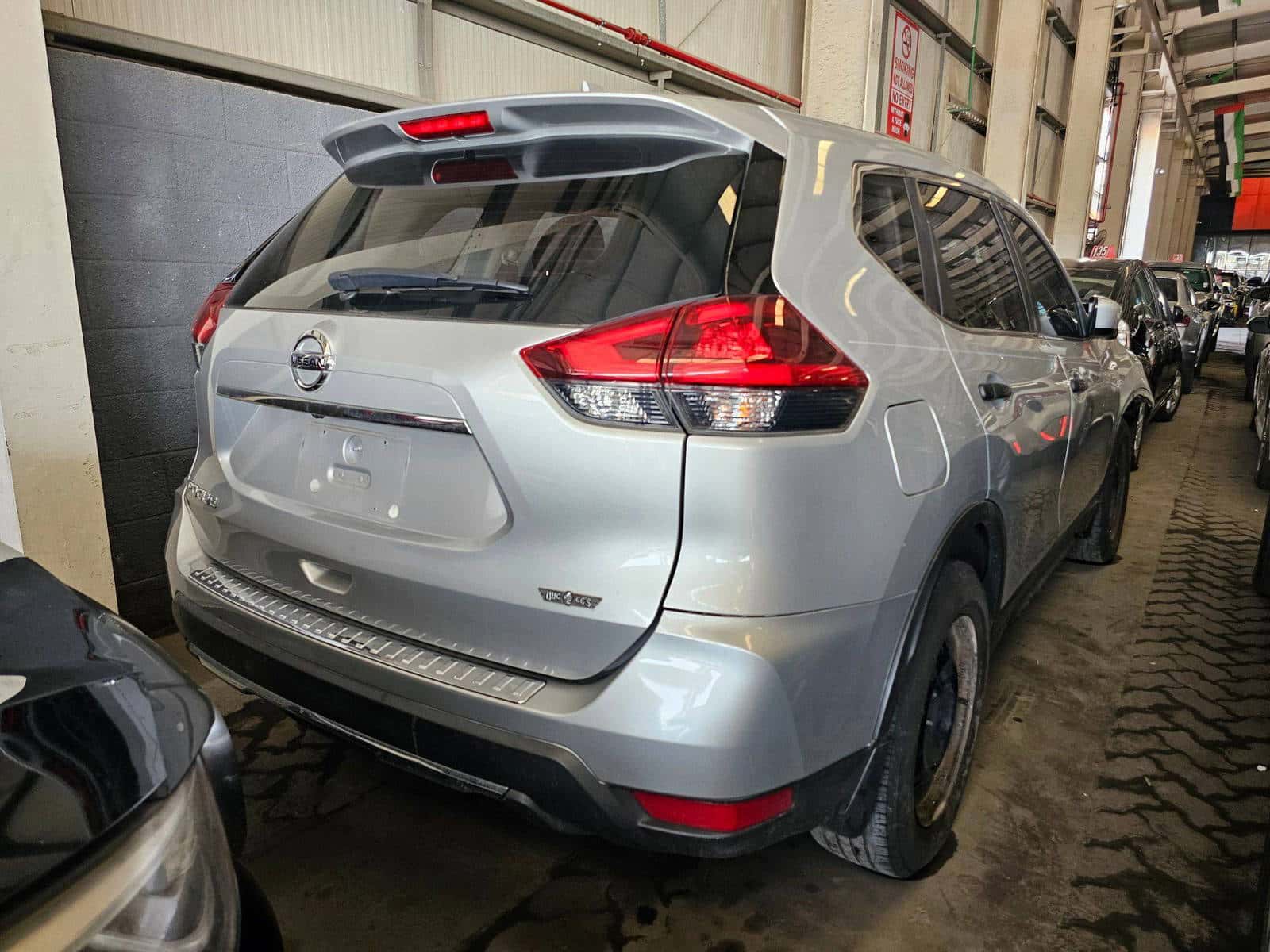 NISSAN ROGUE 2018 thumbnail 2