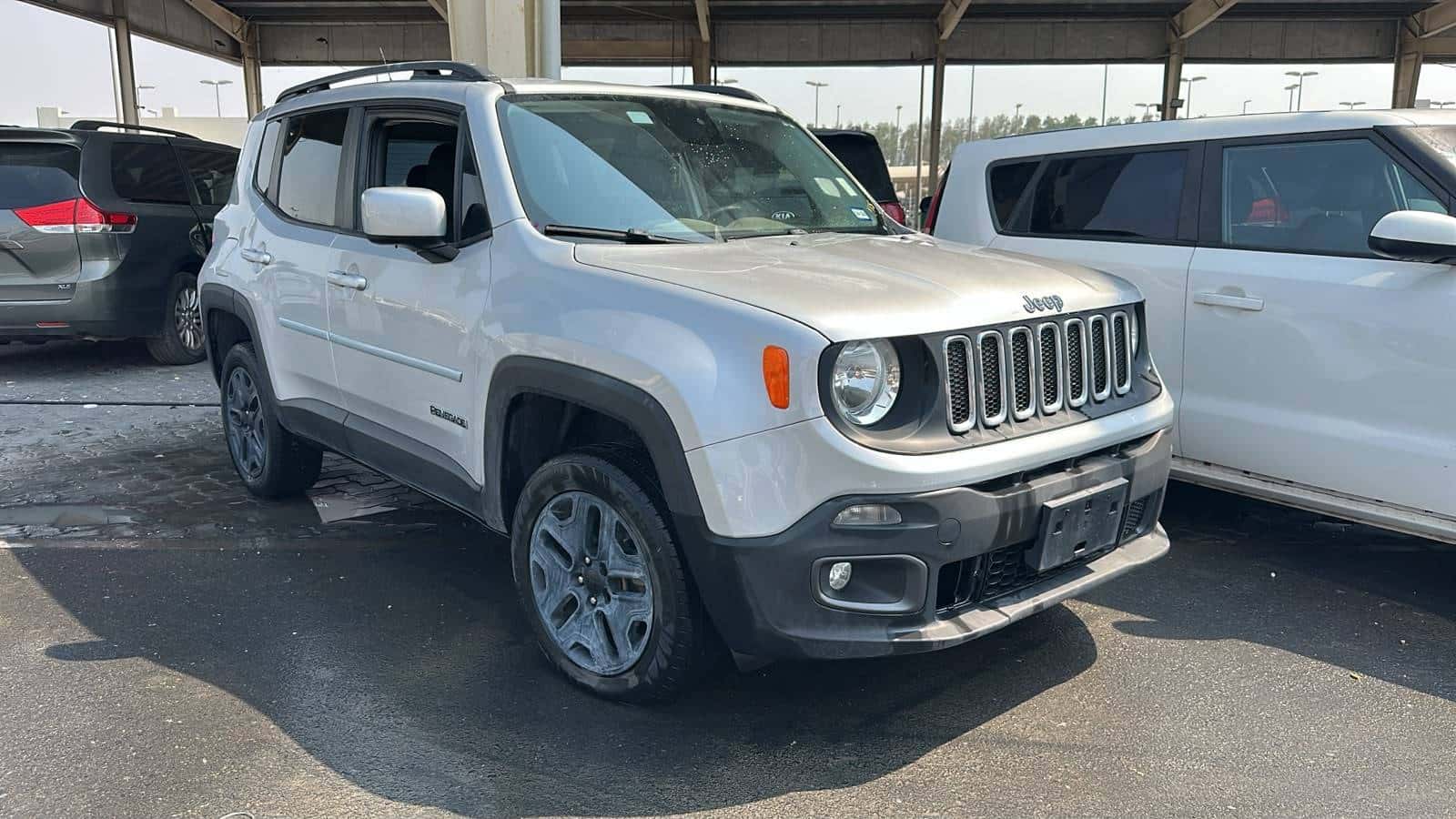 Jeep RENEGADE LATITUDE 2017 thumbnail 3