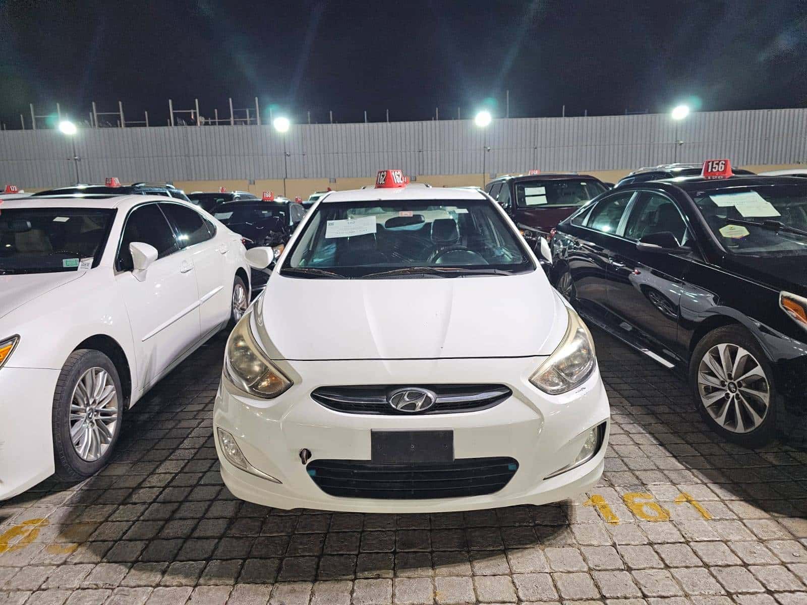 Hyundai Accent 2015 thumbnail 3