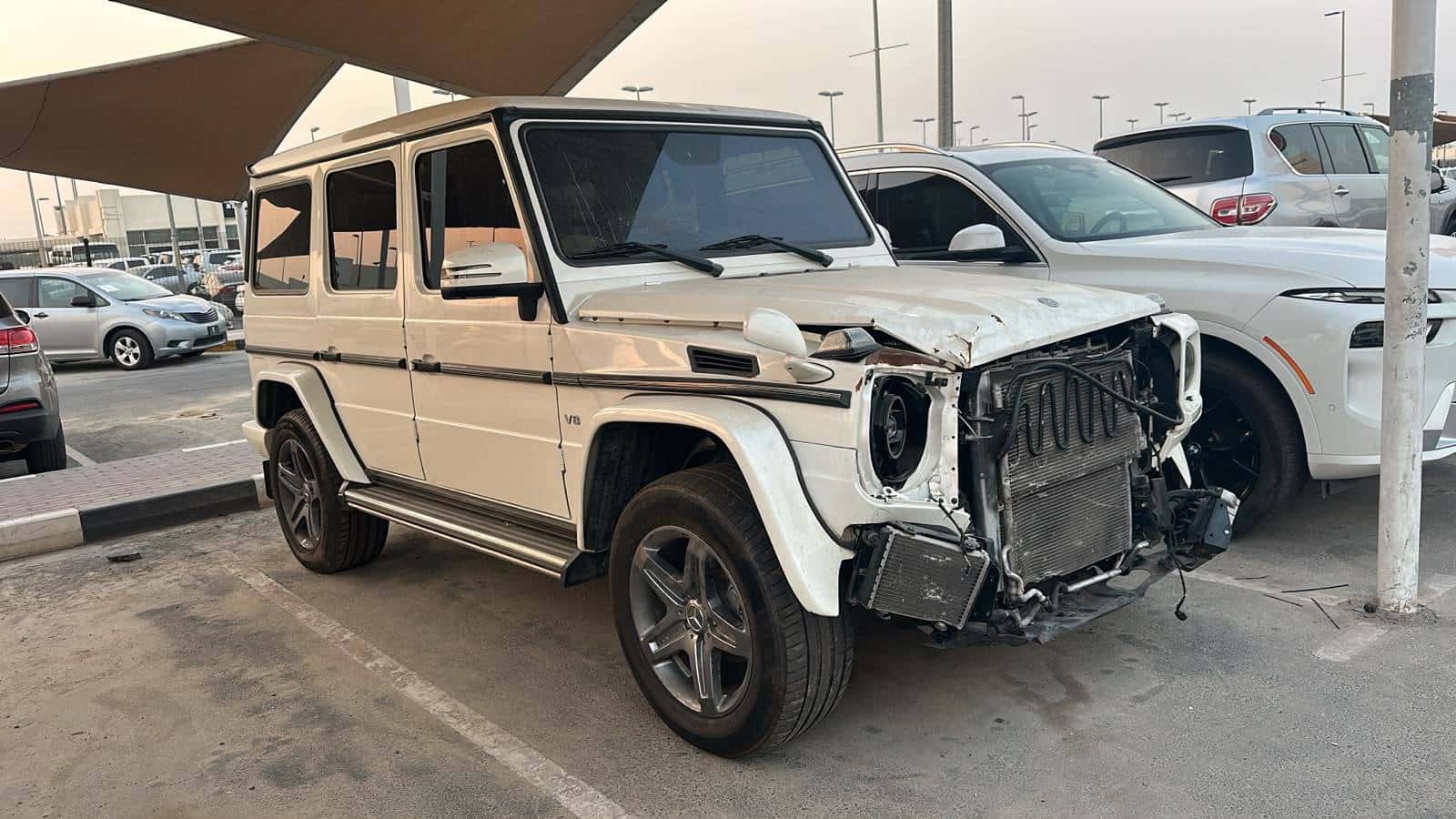 MERCEDES BENZ G 550 2016 thumbnail 2