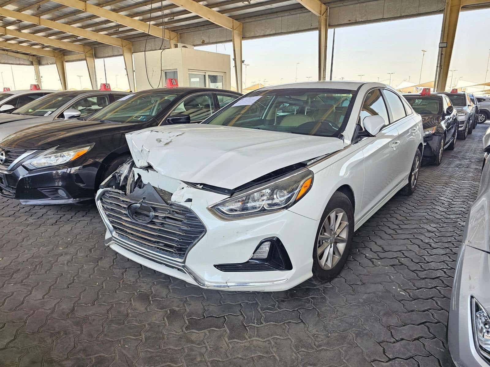 HYUNDAI SONATA 2019 thumbnail 4