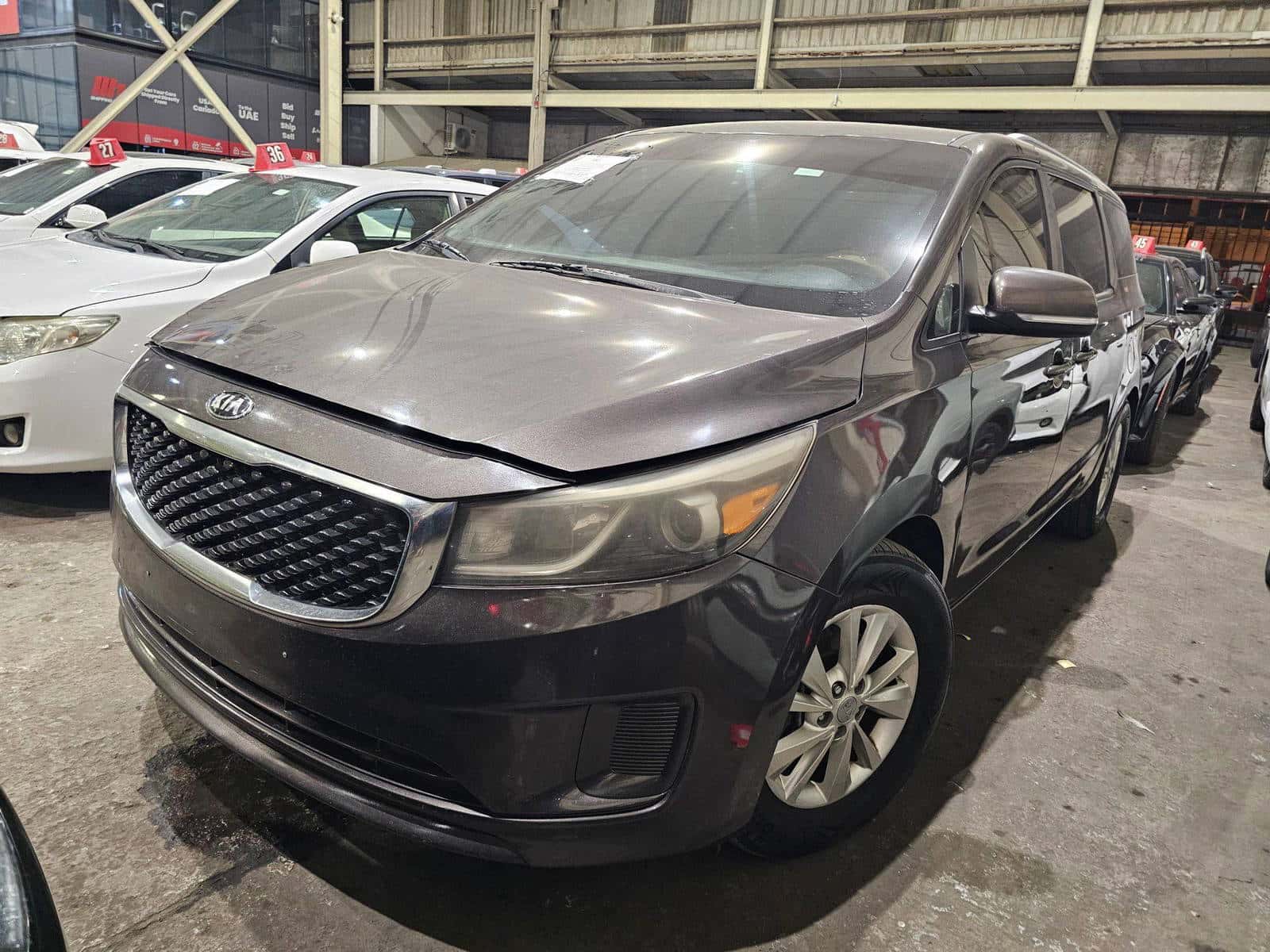 KIA SEDONA 2015 thumbnail 4