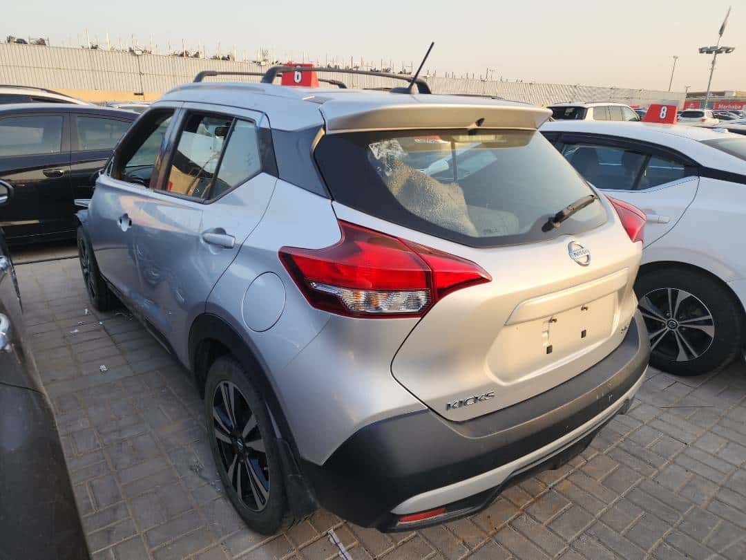 NISSAN KICKS 2019 thumbnail 1