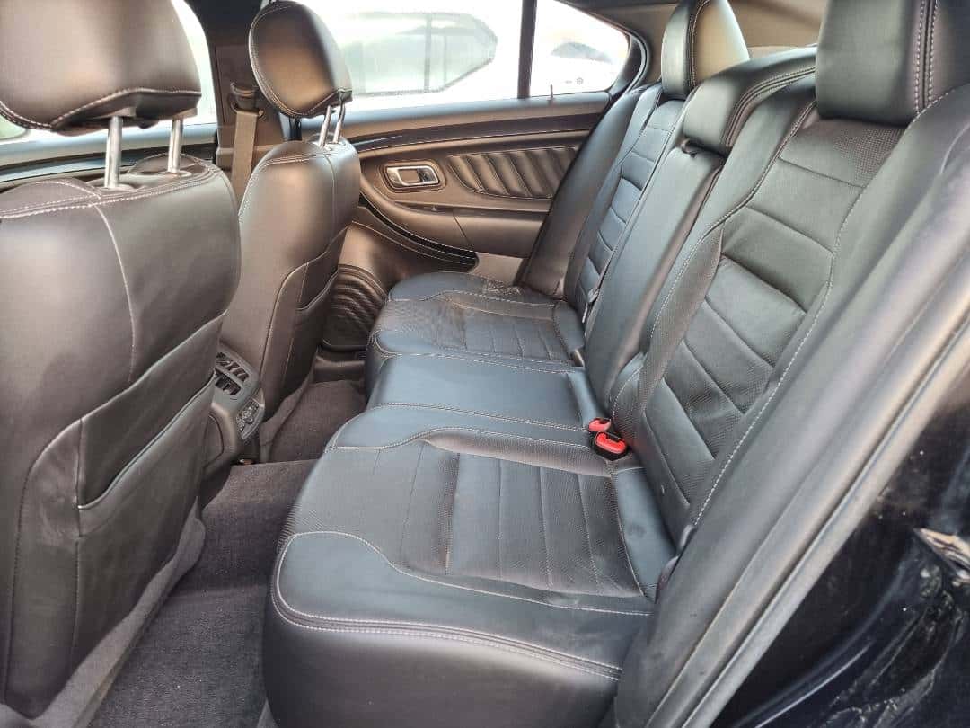 FORD TAURUS - Exterior