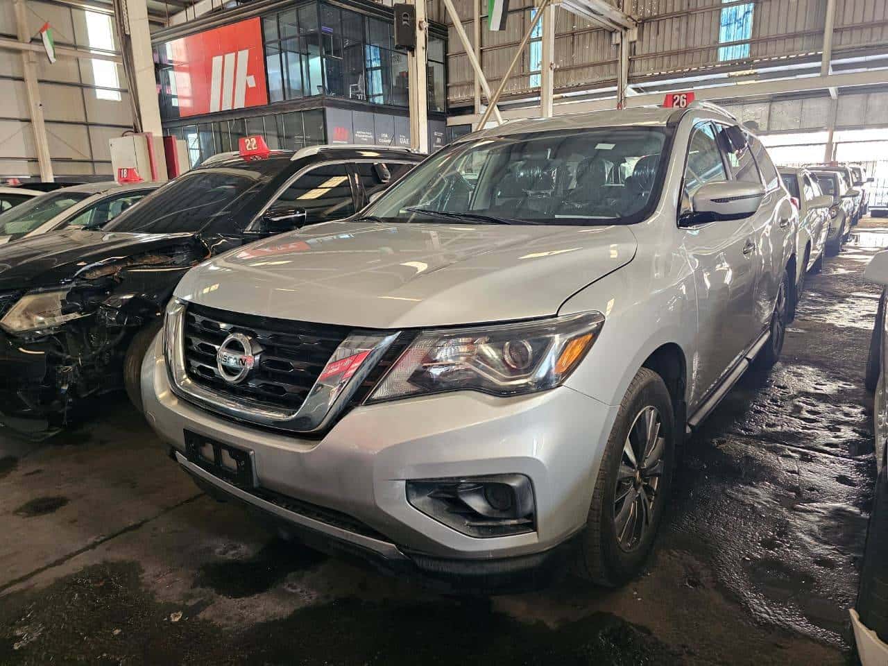 Nissan Pathfinder 2020 thumbnail 3
