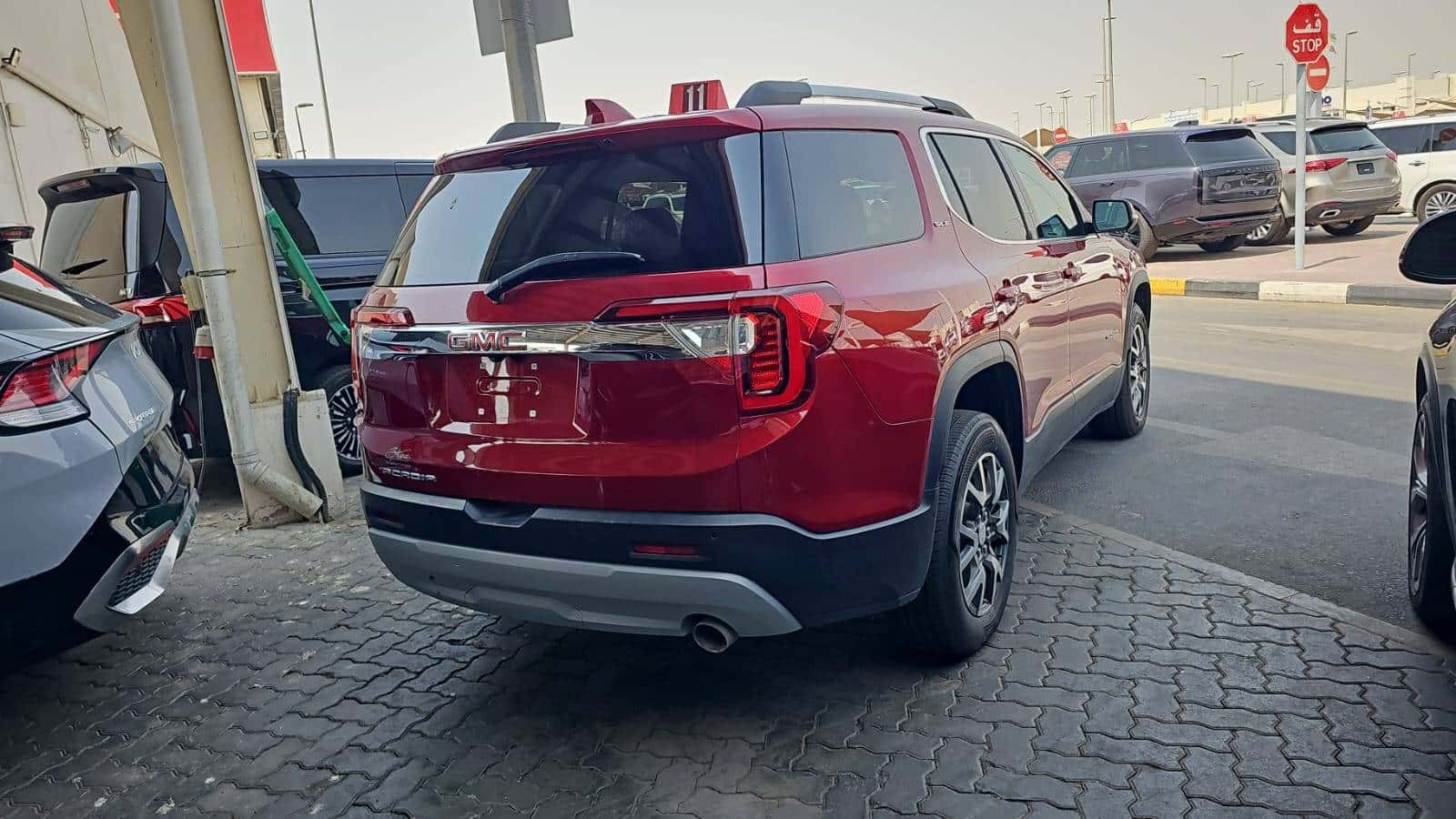 GMC Acadia 2020 thumbnail 2