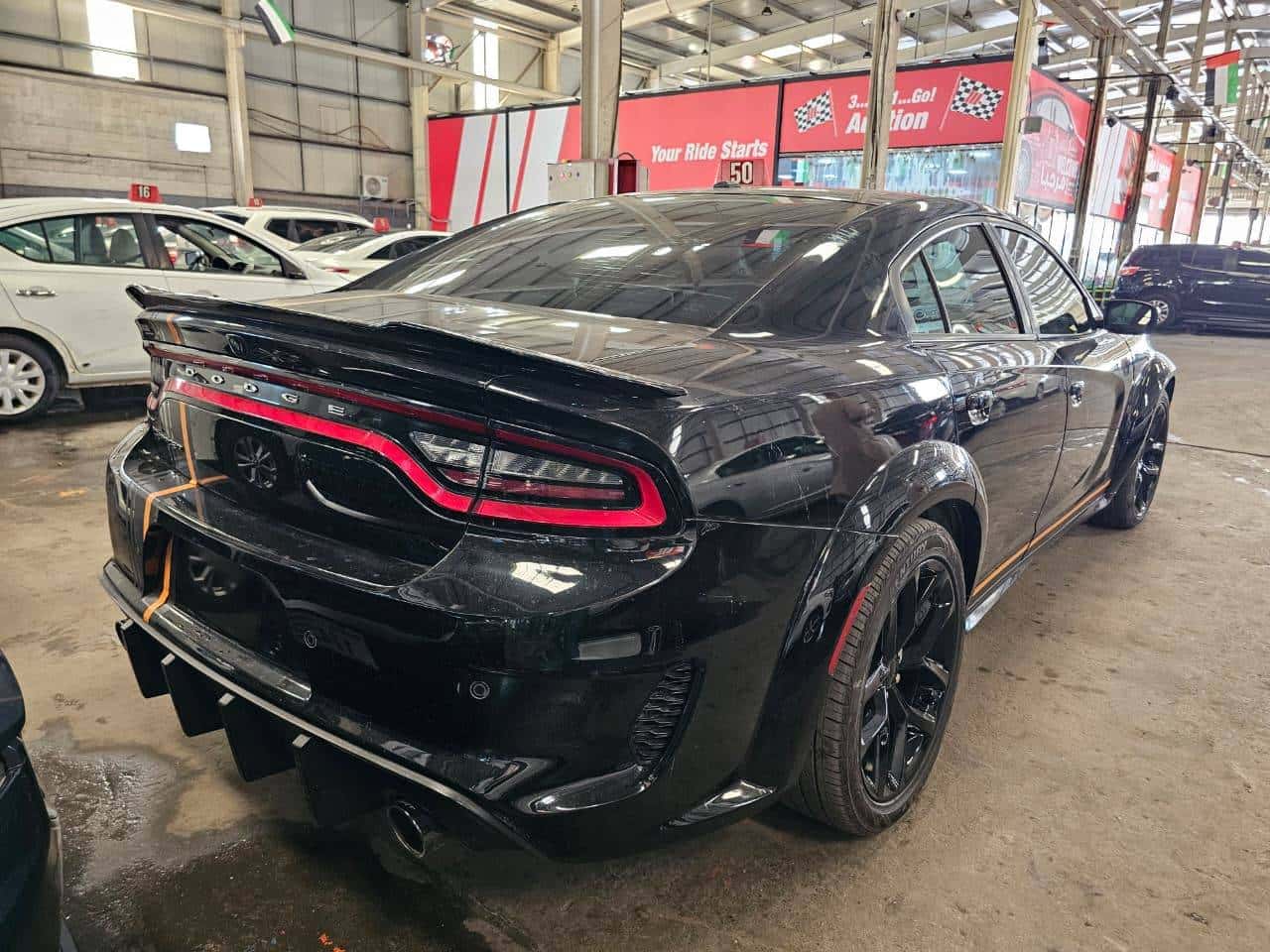 DODGE CHARGER 2019 thumbnail 4