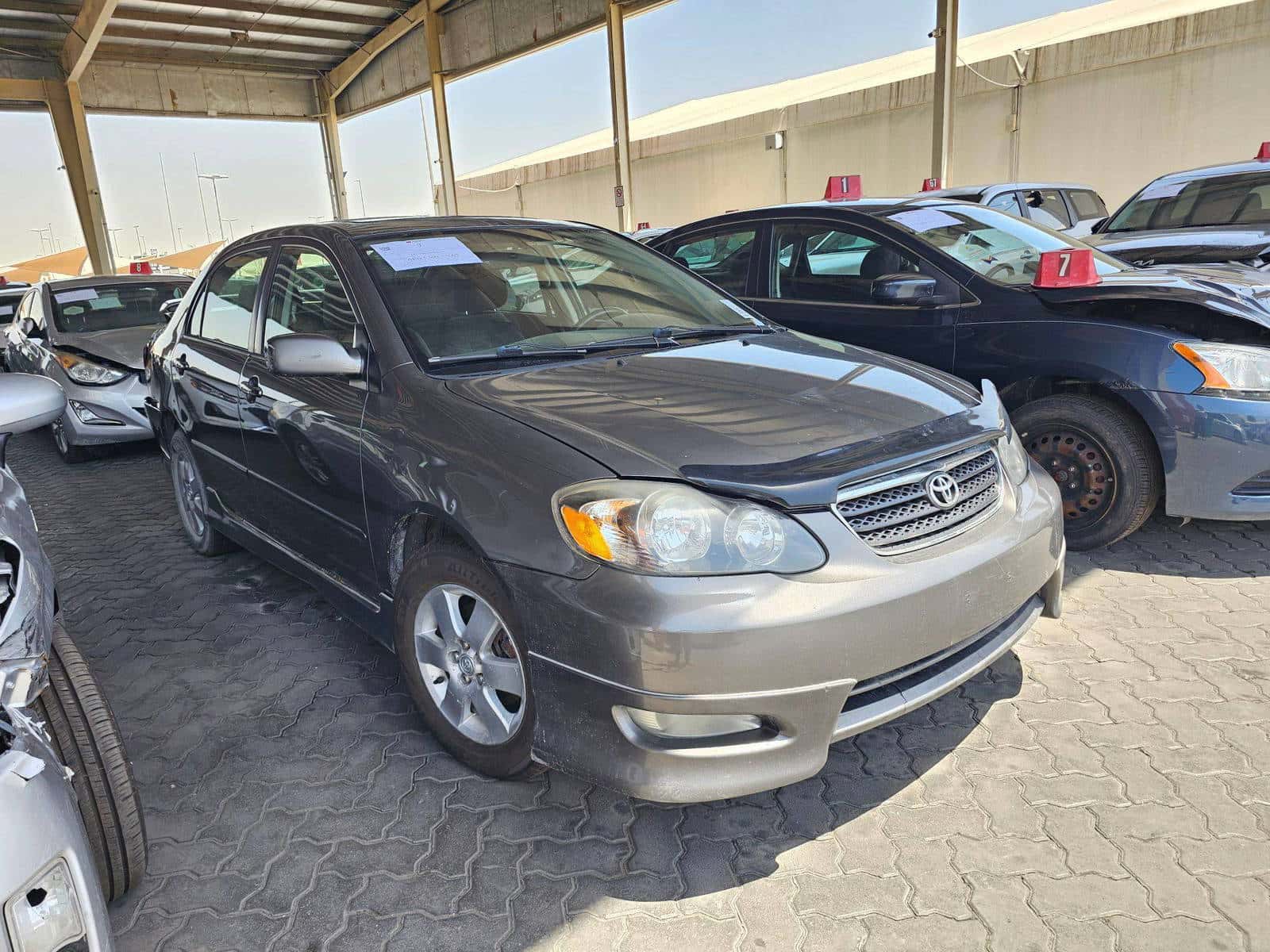 TOYOTA COROLLA 2005 thumbnail 3