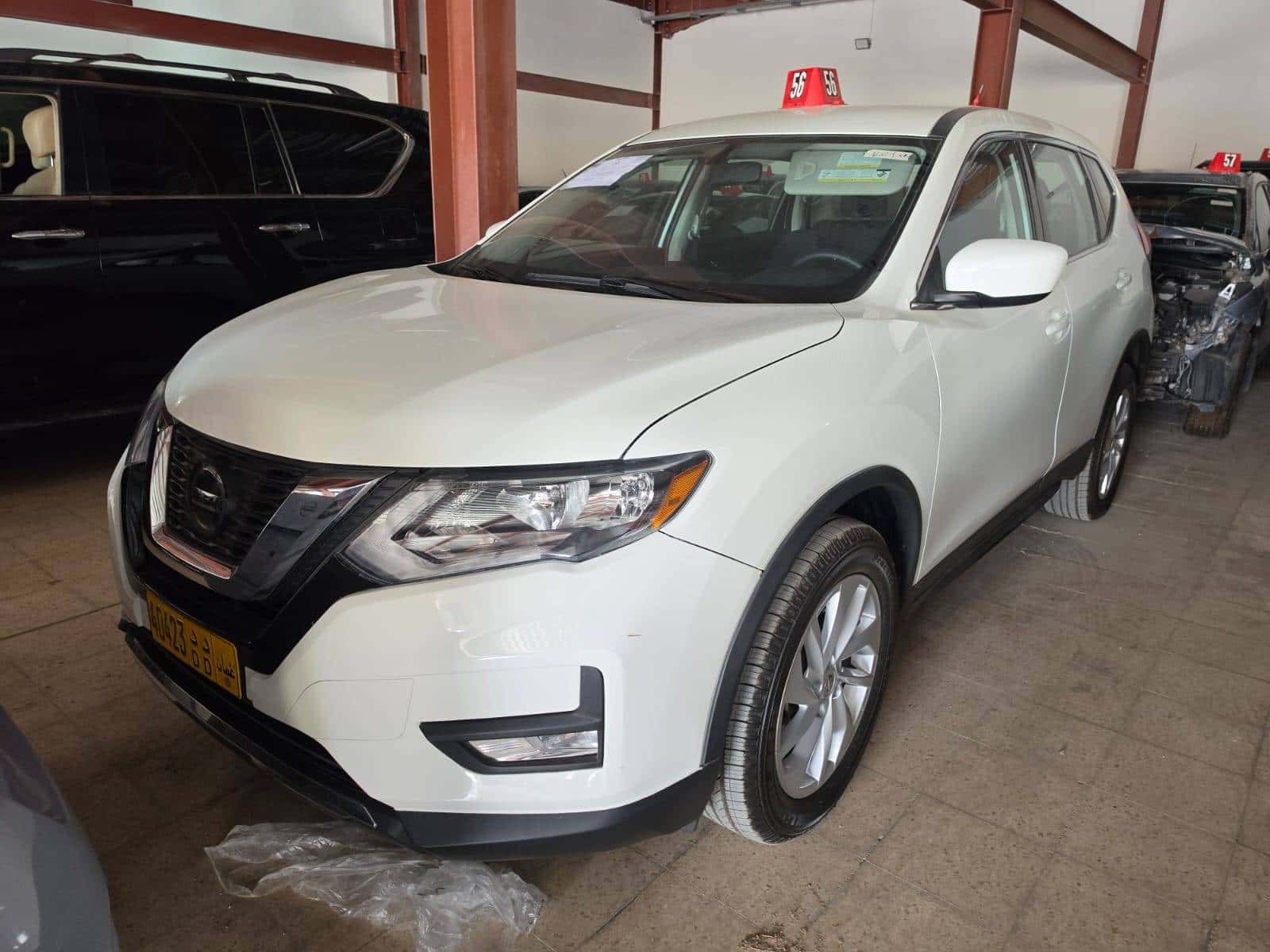 Nissan Rogue 2018 thumbnail 1