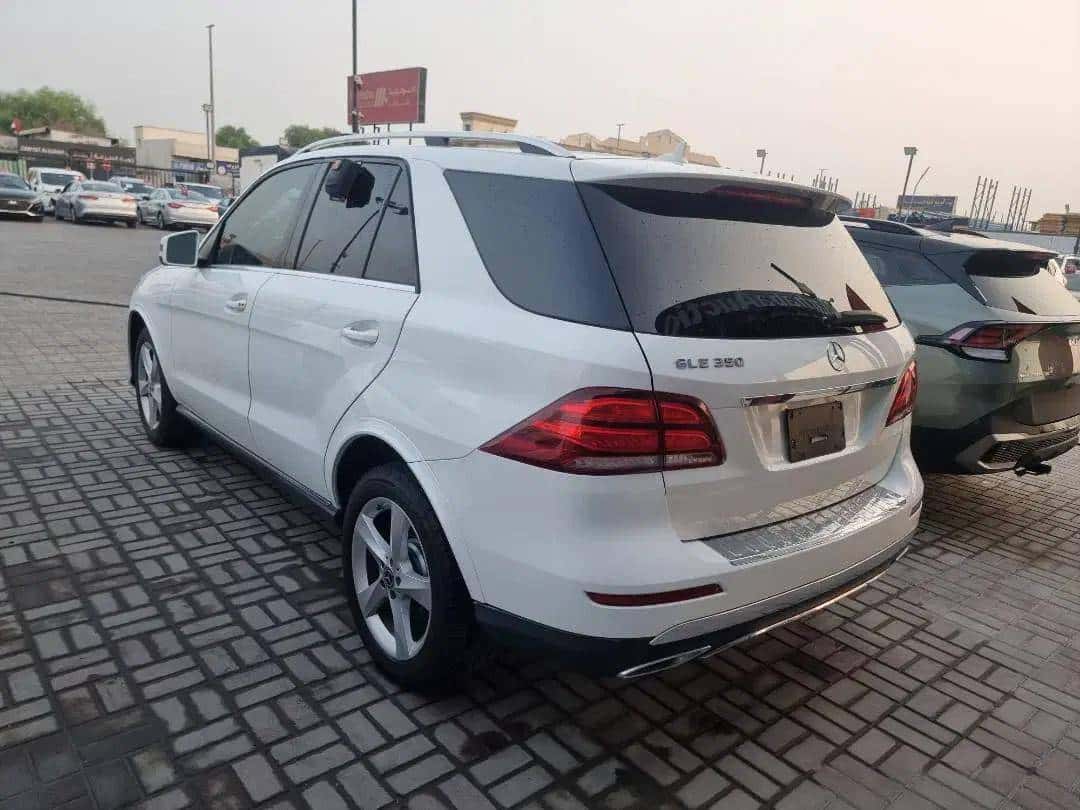 MERCEDES BENZ GLE 350 2018 thumbnail 3