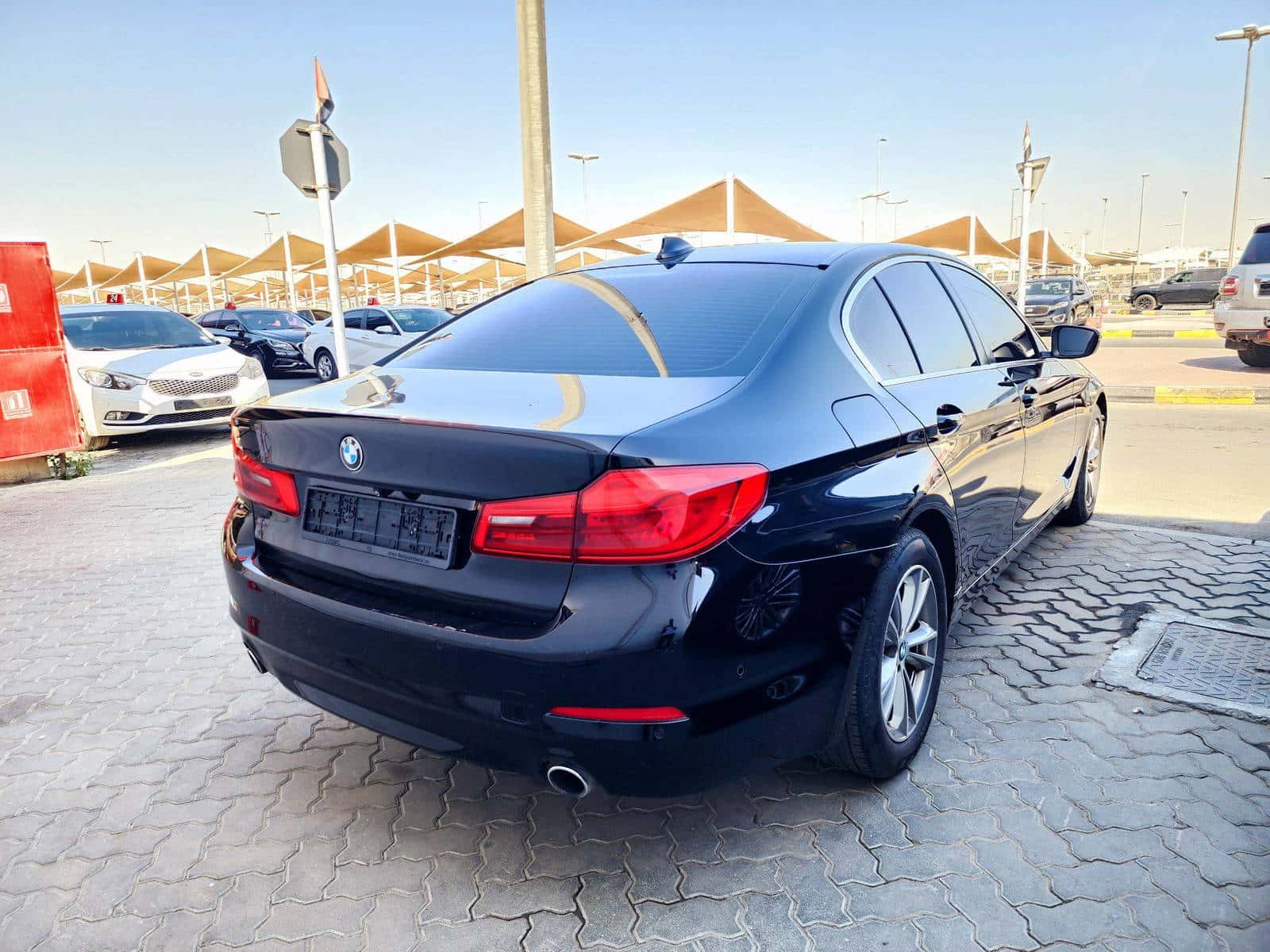 BMW 520I - Exterior