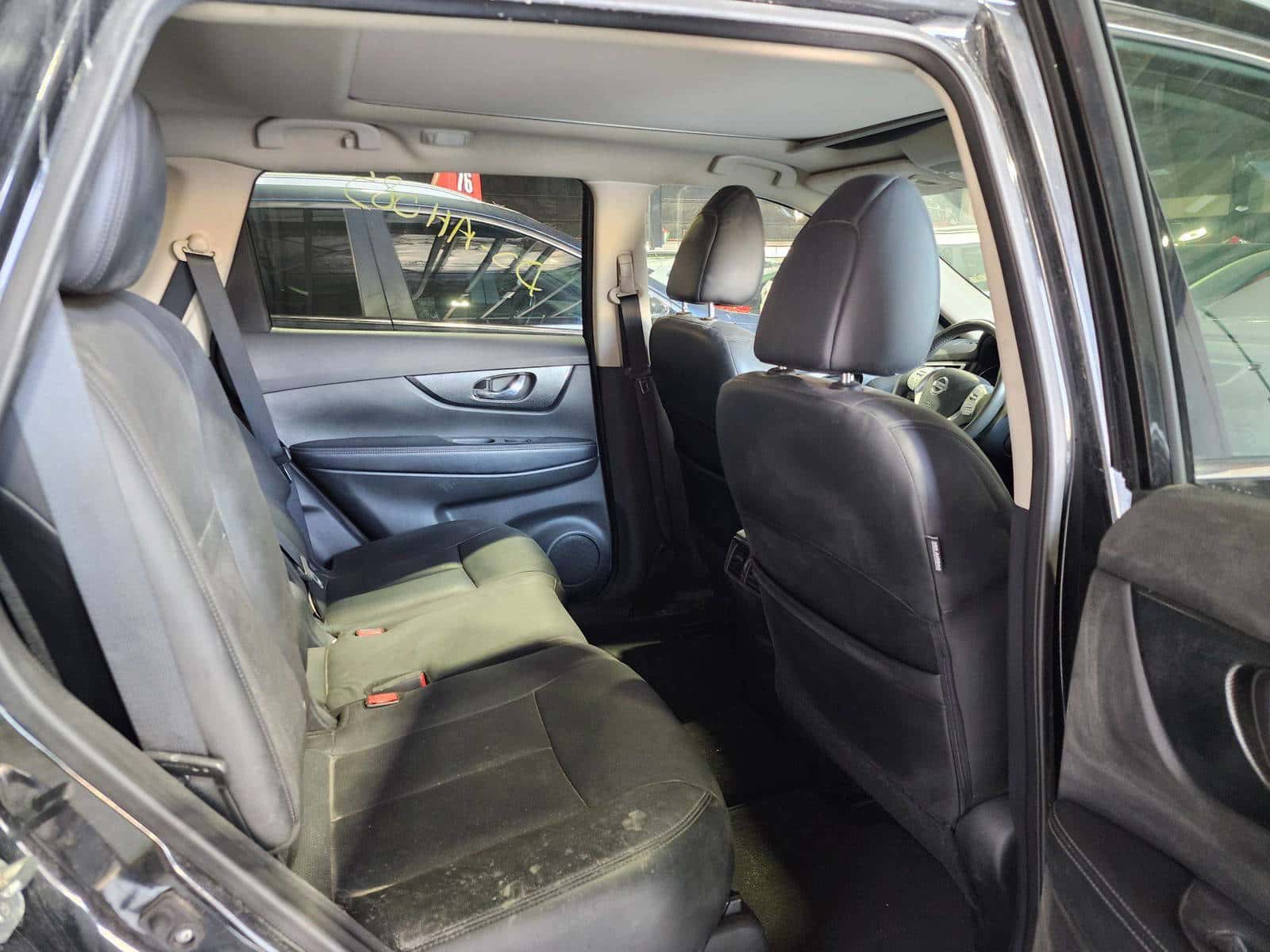 NISSAN ROGUE - Exterior