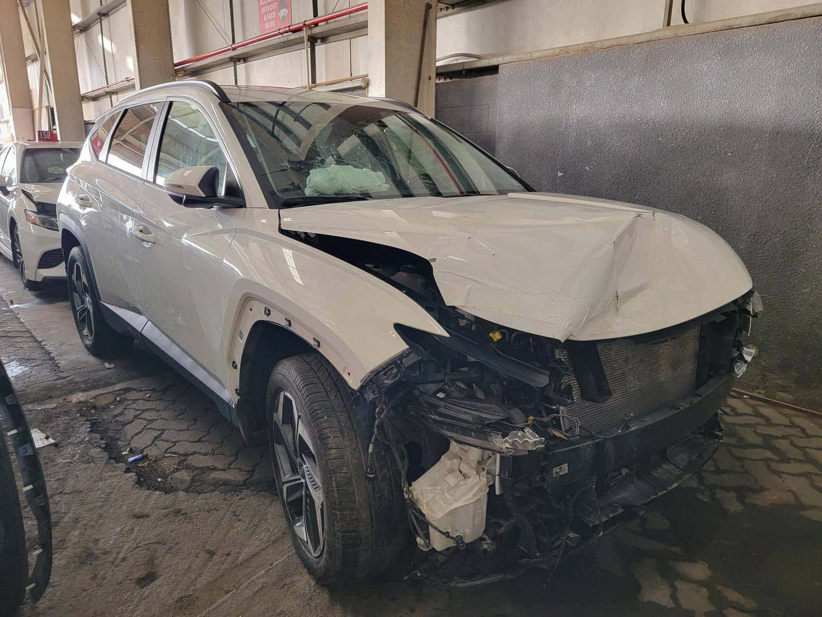 HYUNDAI TUCSON 2023 thumbnail 3
