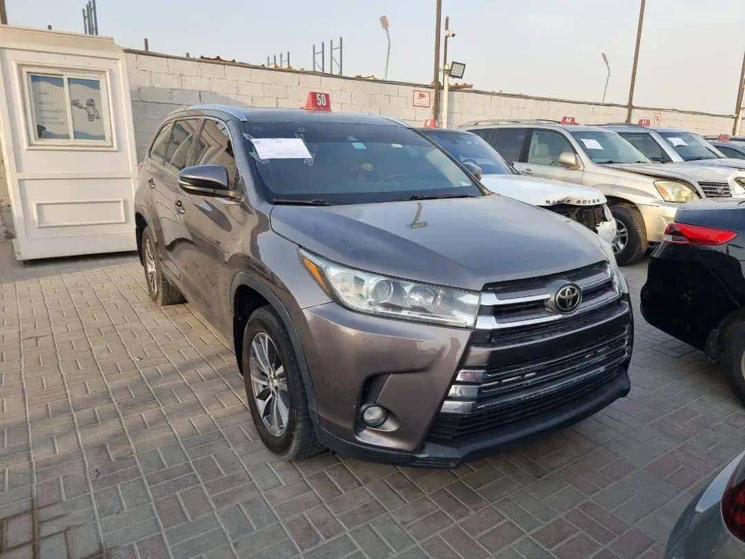 TOYOTA HIGHLANDER 2018 thumbnail 1