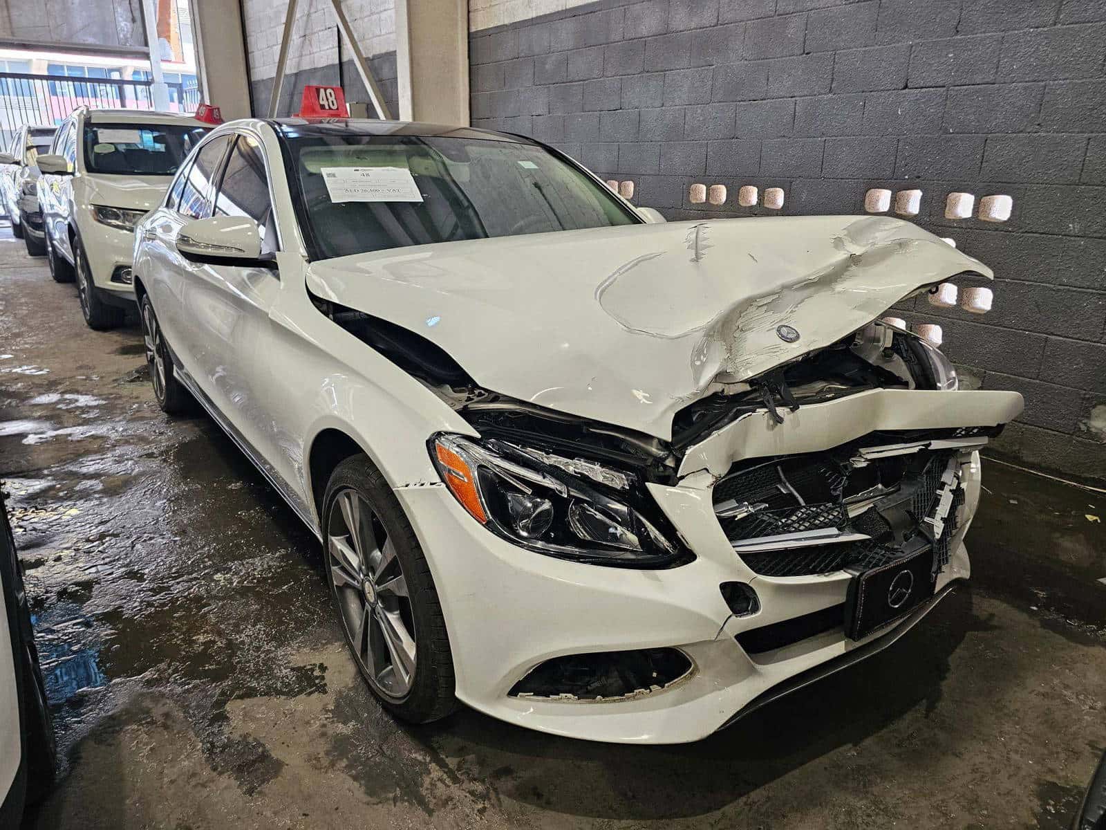 MERCEDES BENZ C300 2015 thumbnail 2