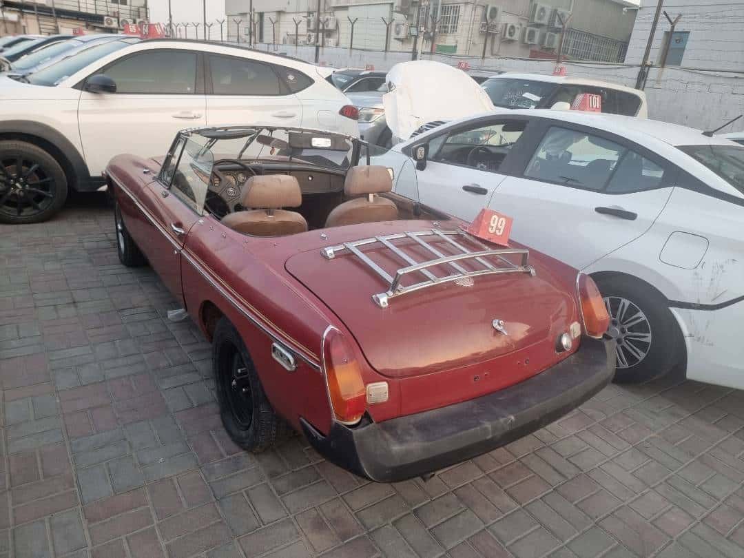 MG MGB 1979 thumbnail 3