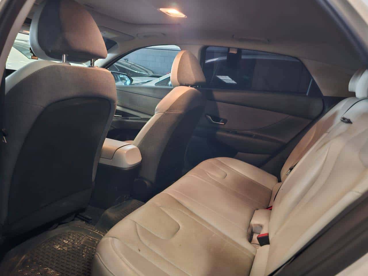Hyundai Elantra 2022 thumbnail 7