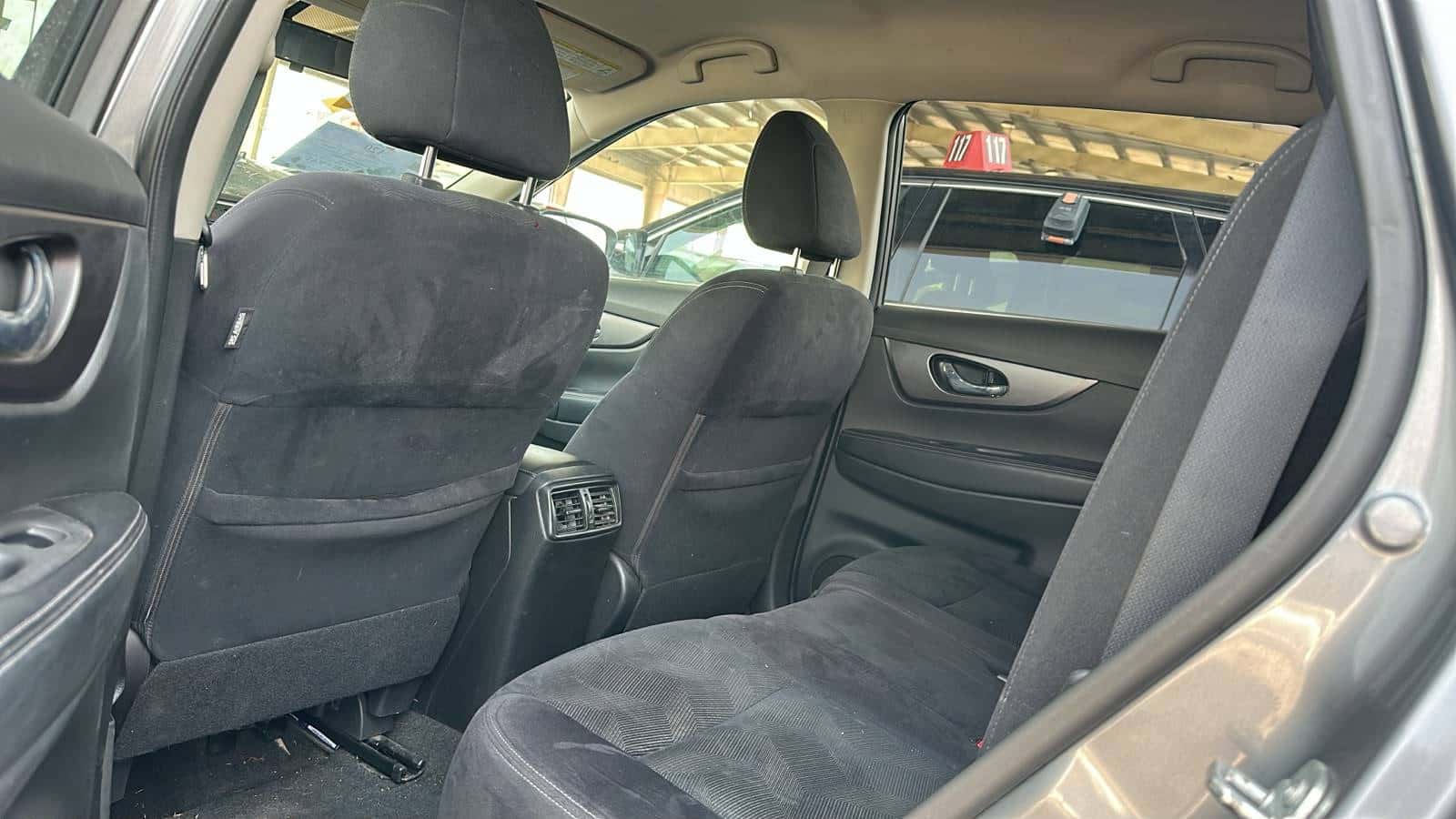 Nissan Rogue 2016 thumbnail 6