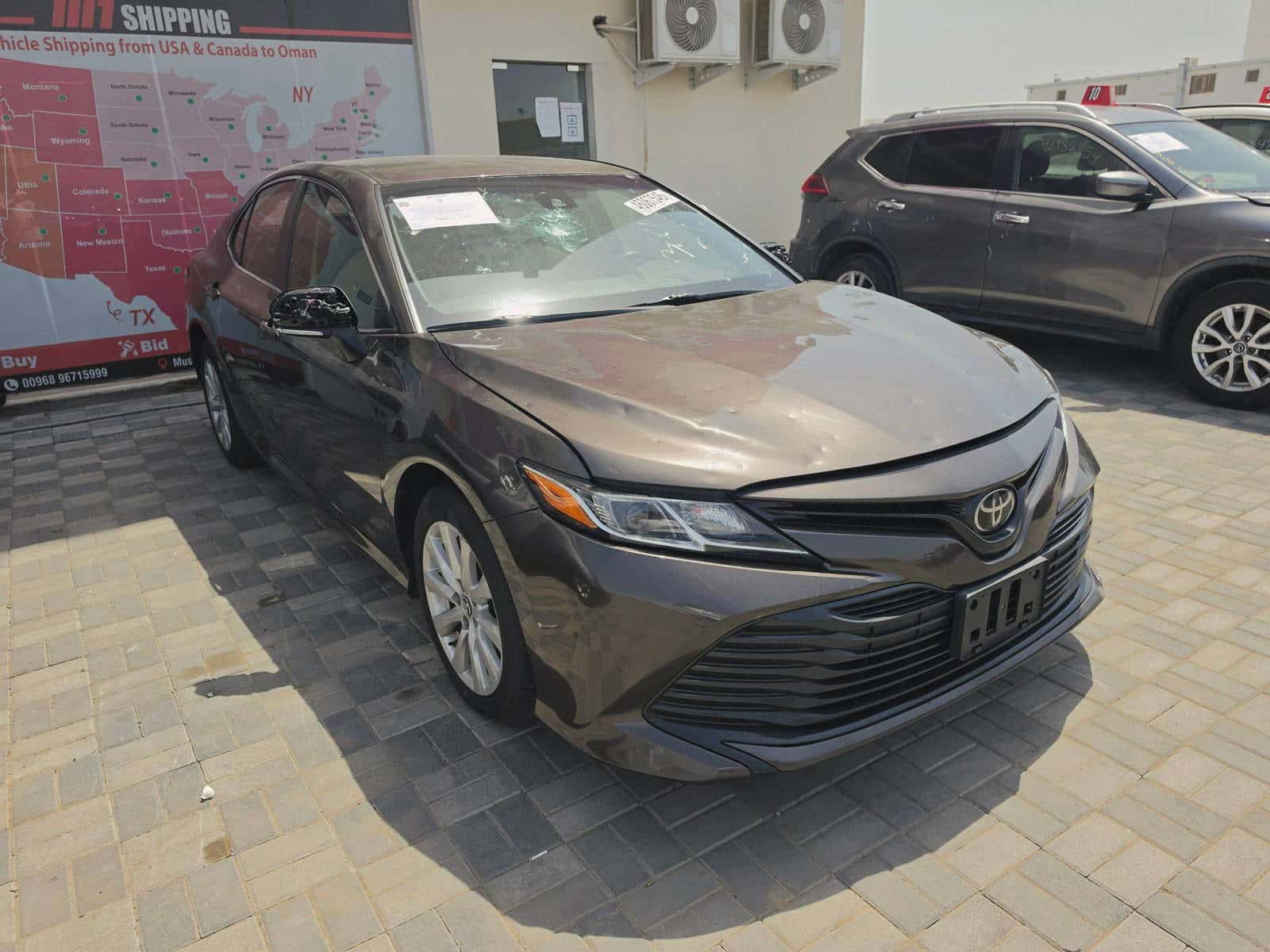 Toyota Camry 2018 thumbnail 2