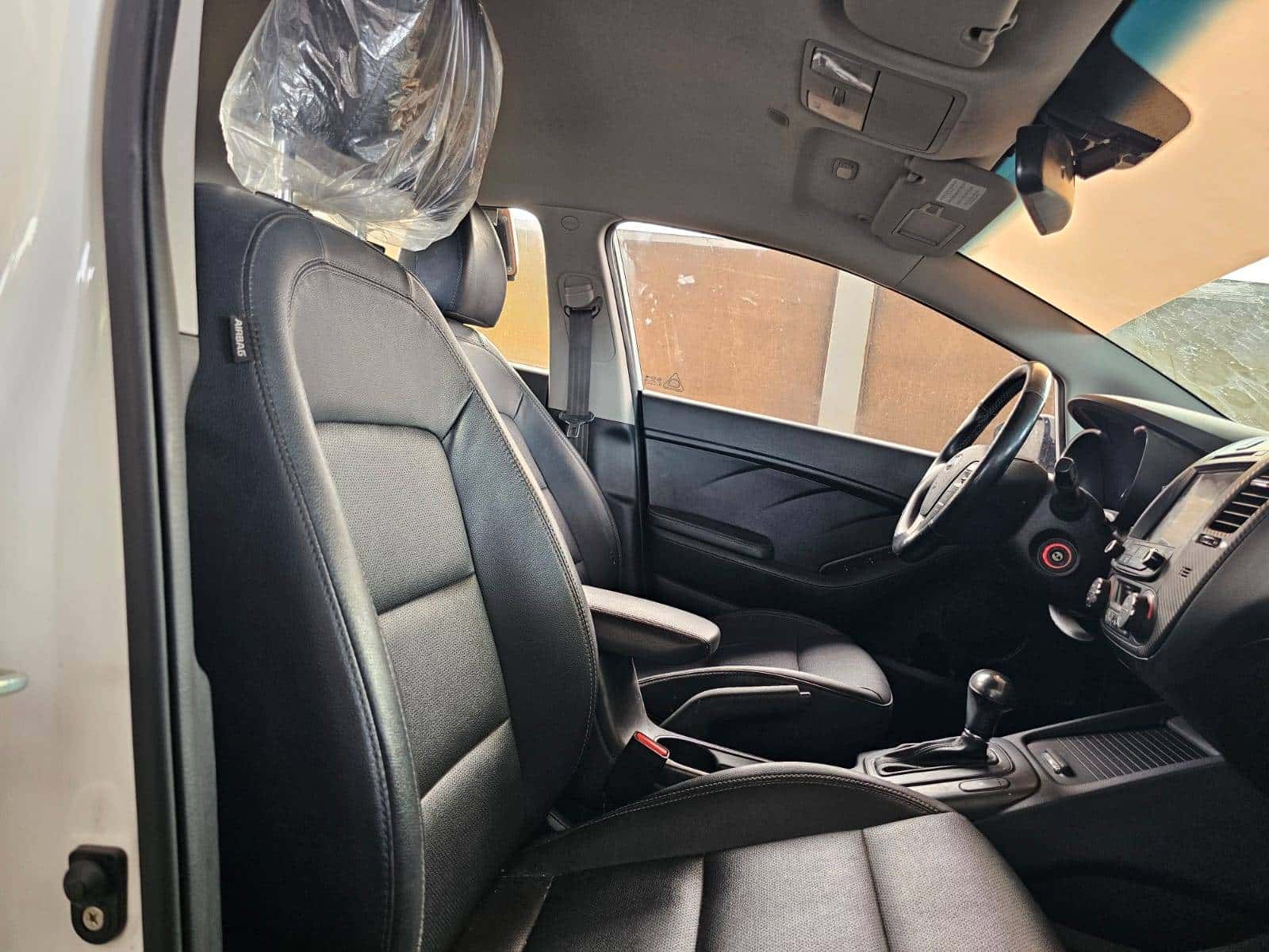 Kia K3 2015 thumbnail 7