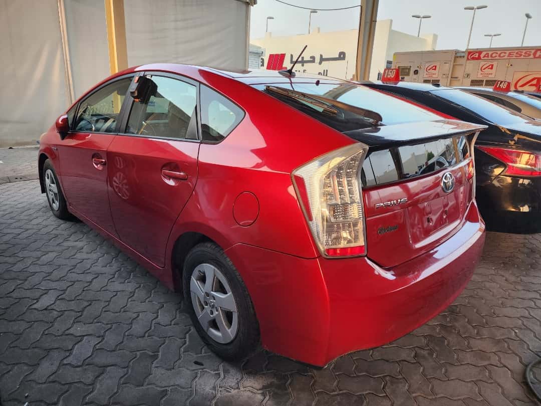 TOYOTA PRIUS - Exterior
