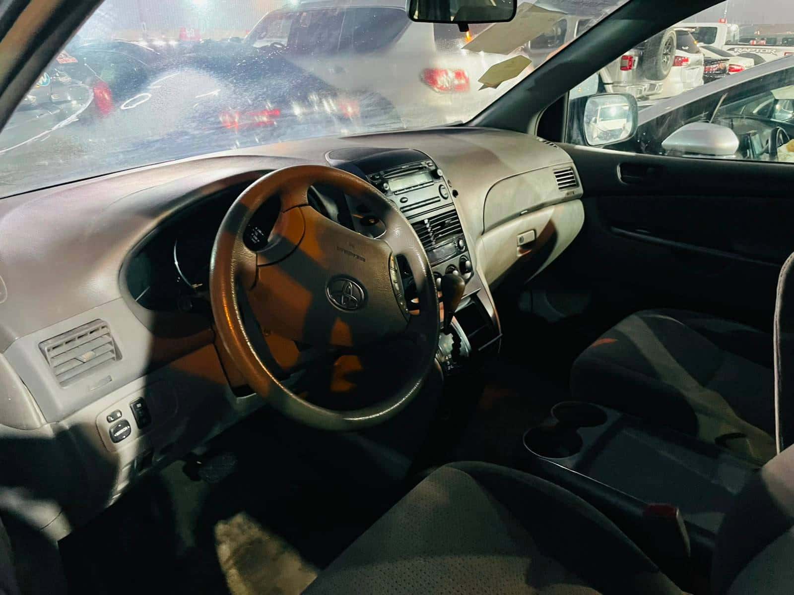 Toyota Sienna 2008 thumbnail 7