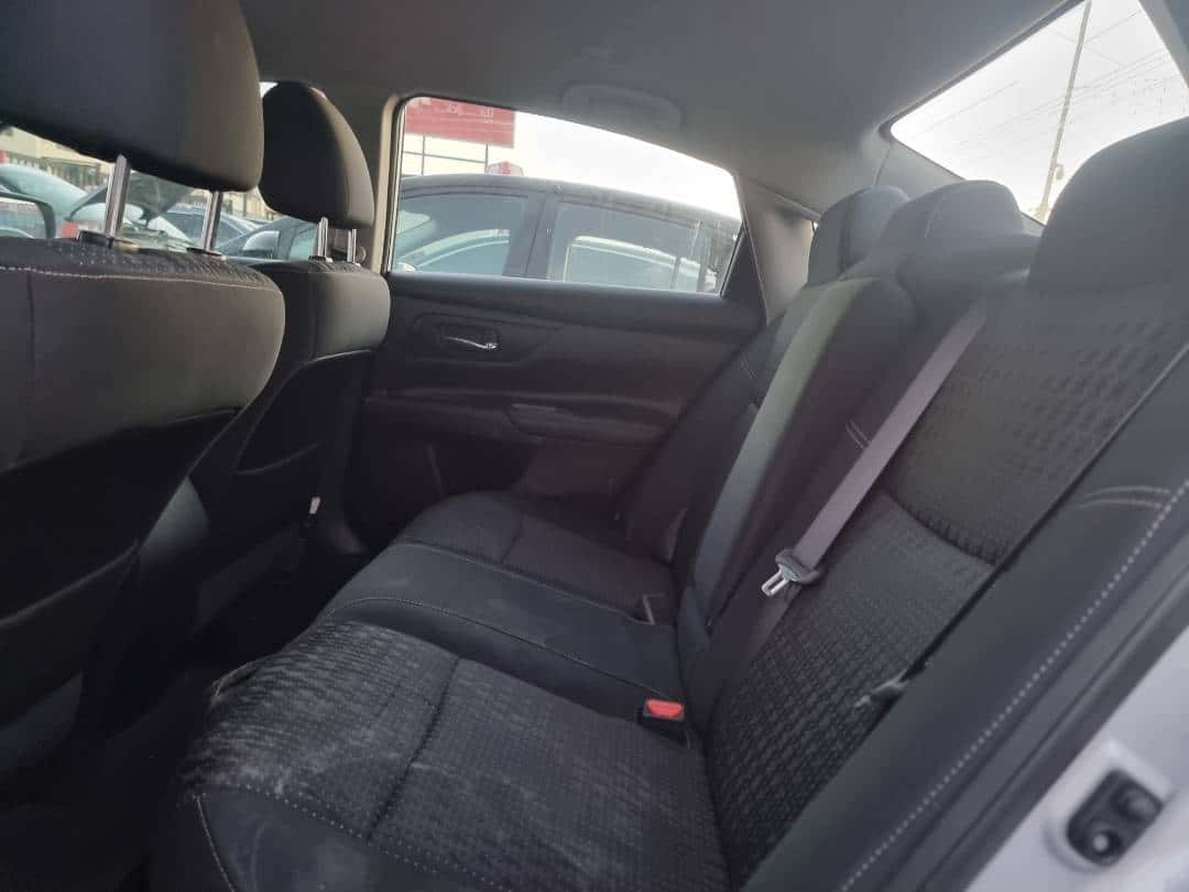 Nissan Altima 2017 thumbnail 5